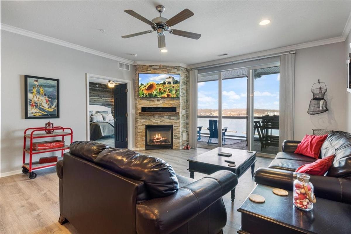 Lands End Condo with Amazing Main Channel Views, 2 Pools, Playground & Boat Slip