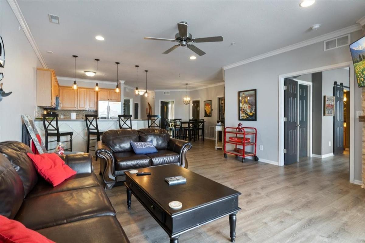 Lands End Condo with Amazing Main Channel Views, 2 Pools, Playground & Boat Slip