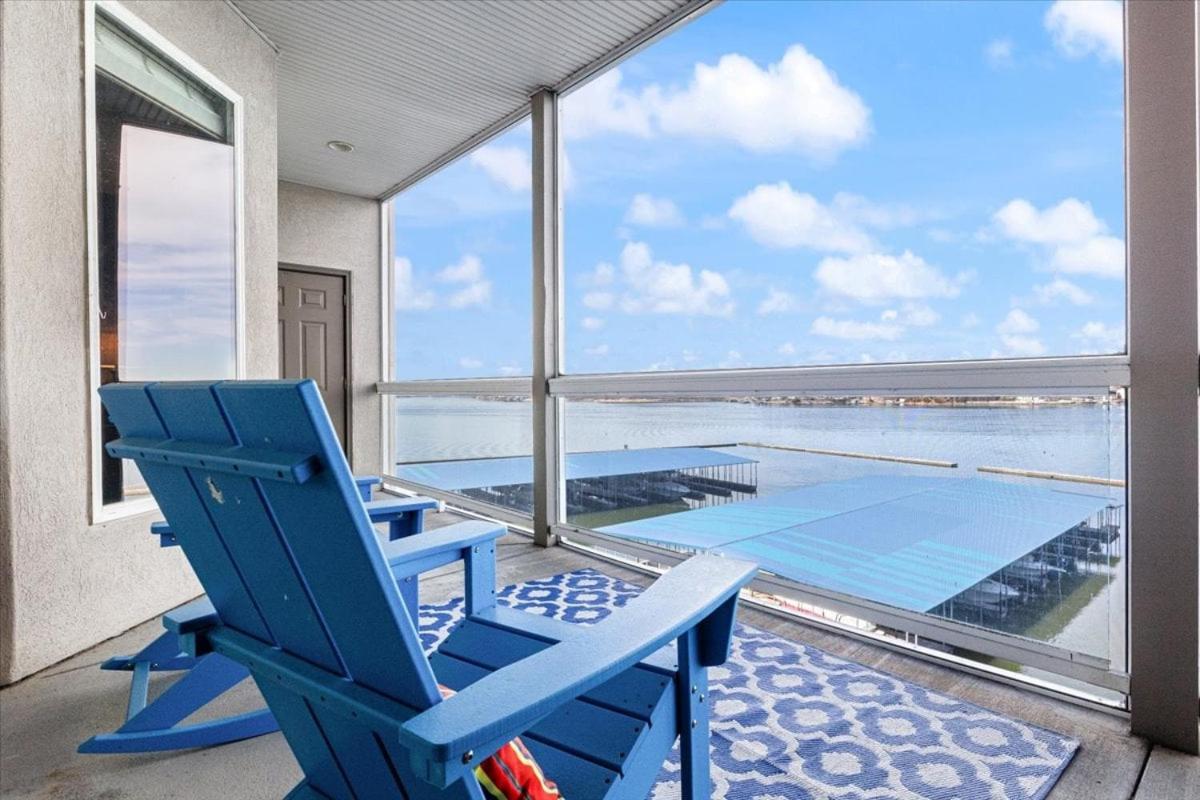 Lands End Condo with Amazing Main Channel Views, 2 Pools, Playground & Boat Slip