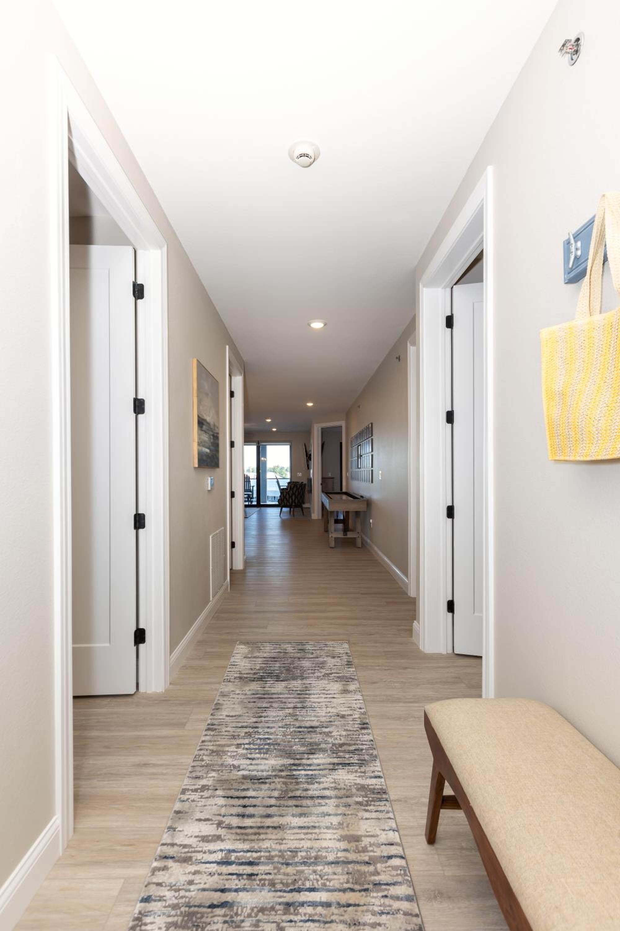 Topsider Condo w/ Stunning Lake Views, Shuffleboard & King Beds