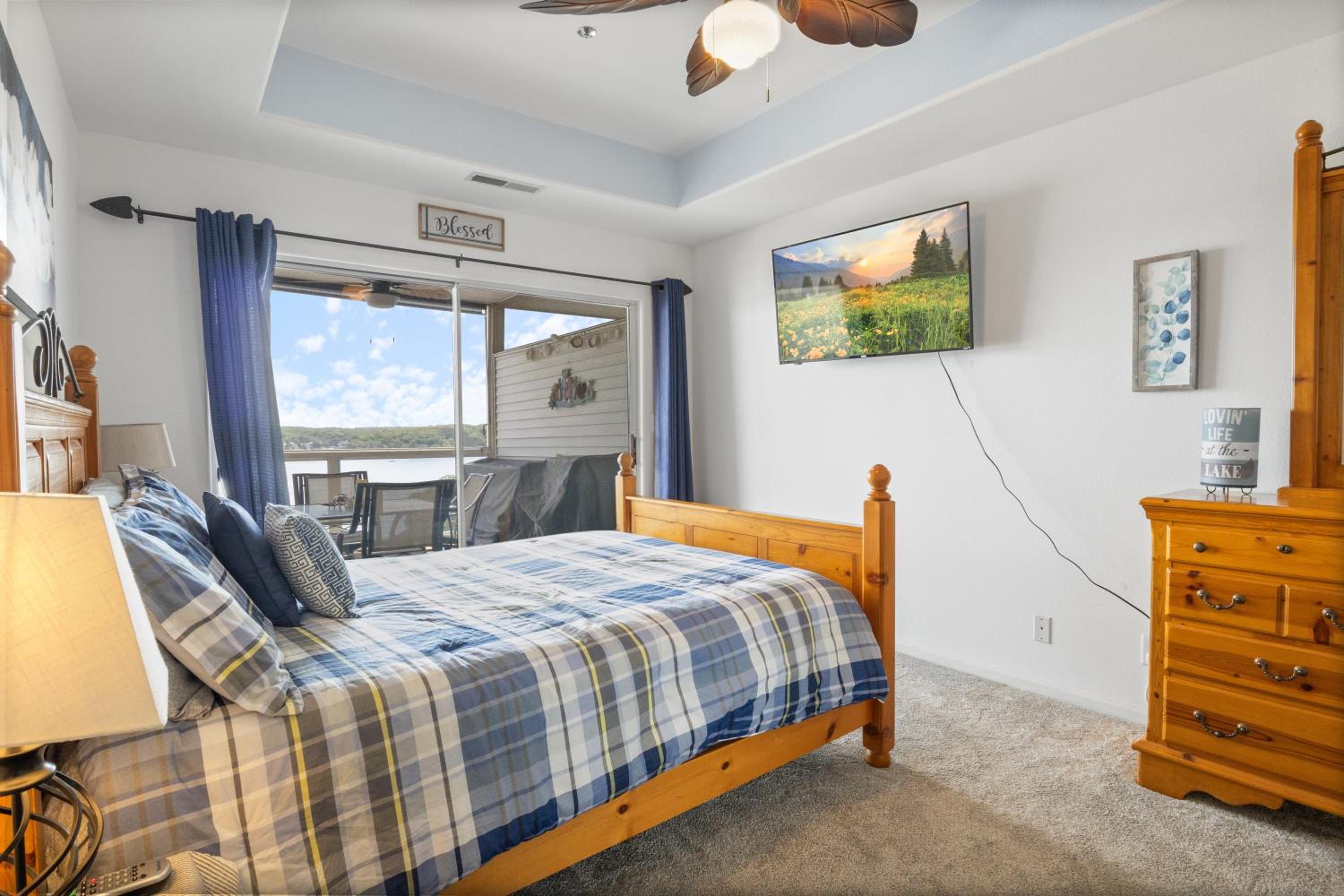 Prime Spot, Breathtaking Views, Nearby Attractions