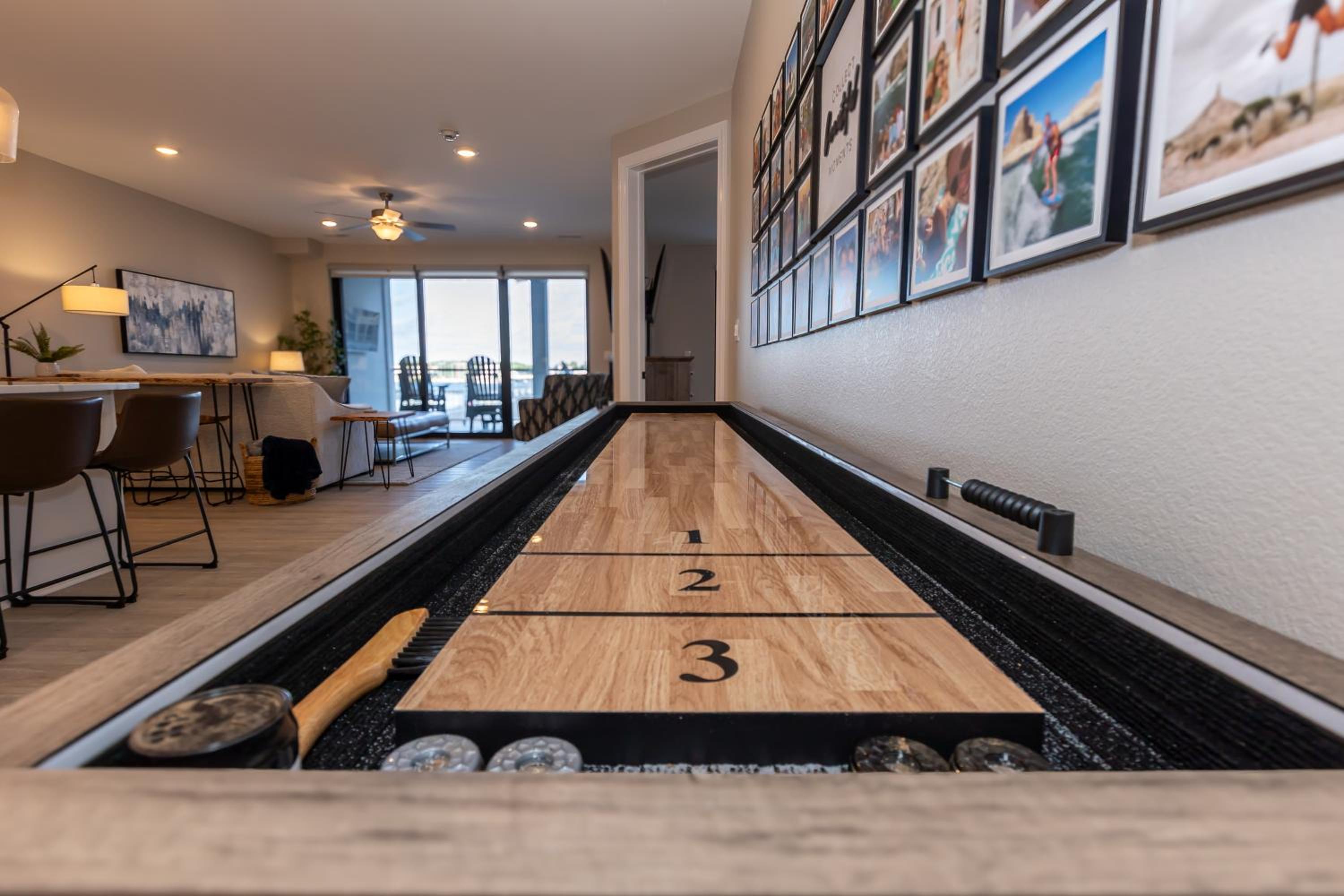 Topsider Condo w/ Stunning Lake Views, Shuffleboard & King Beds