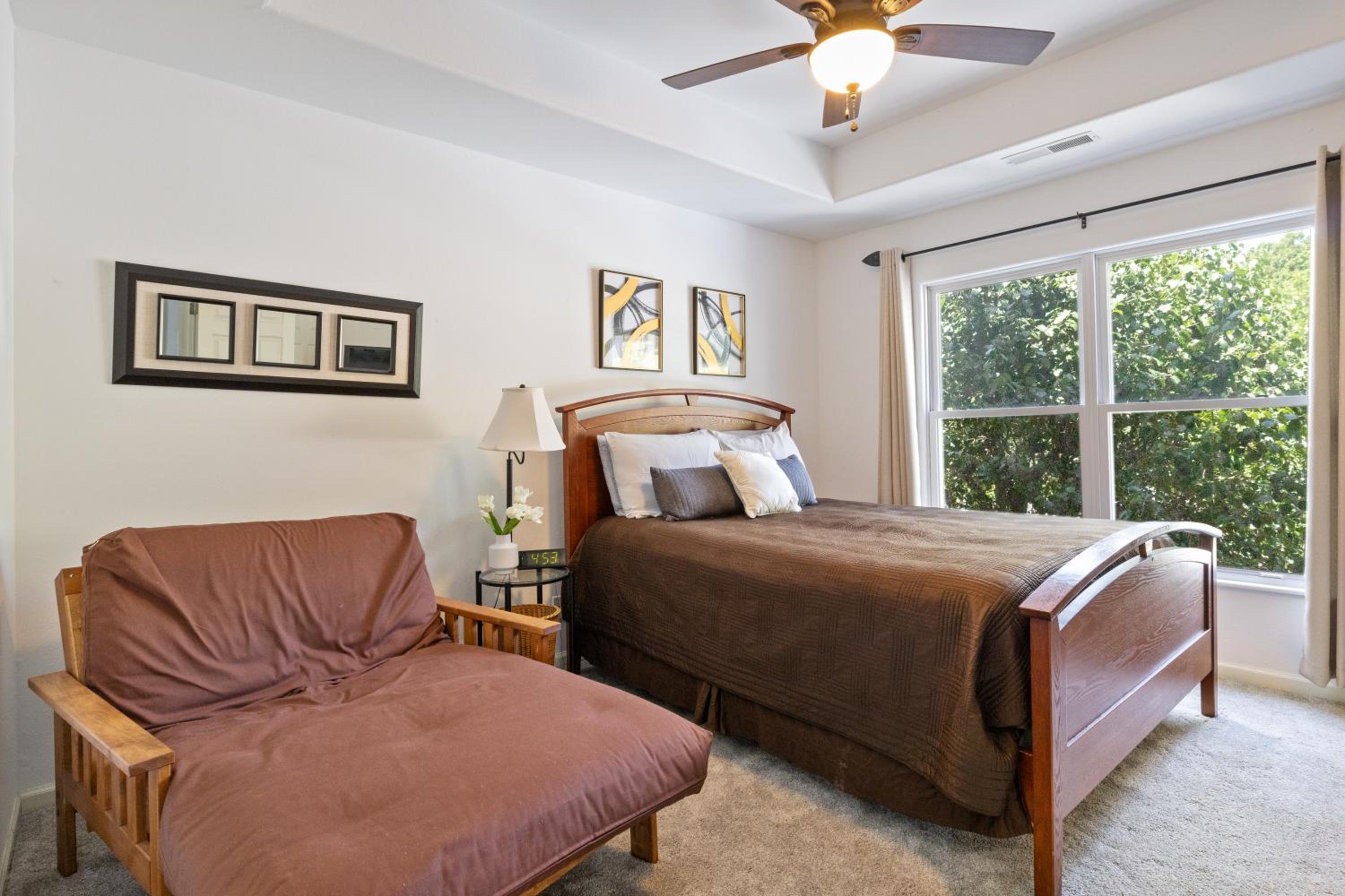 Prime Spot, Breathtaking Views, Nearby Attractions