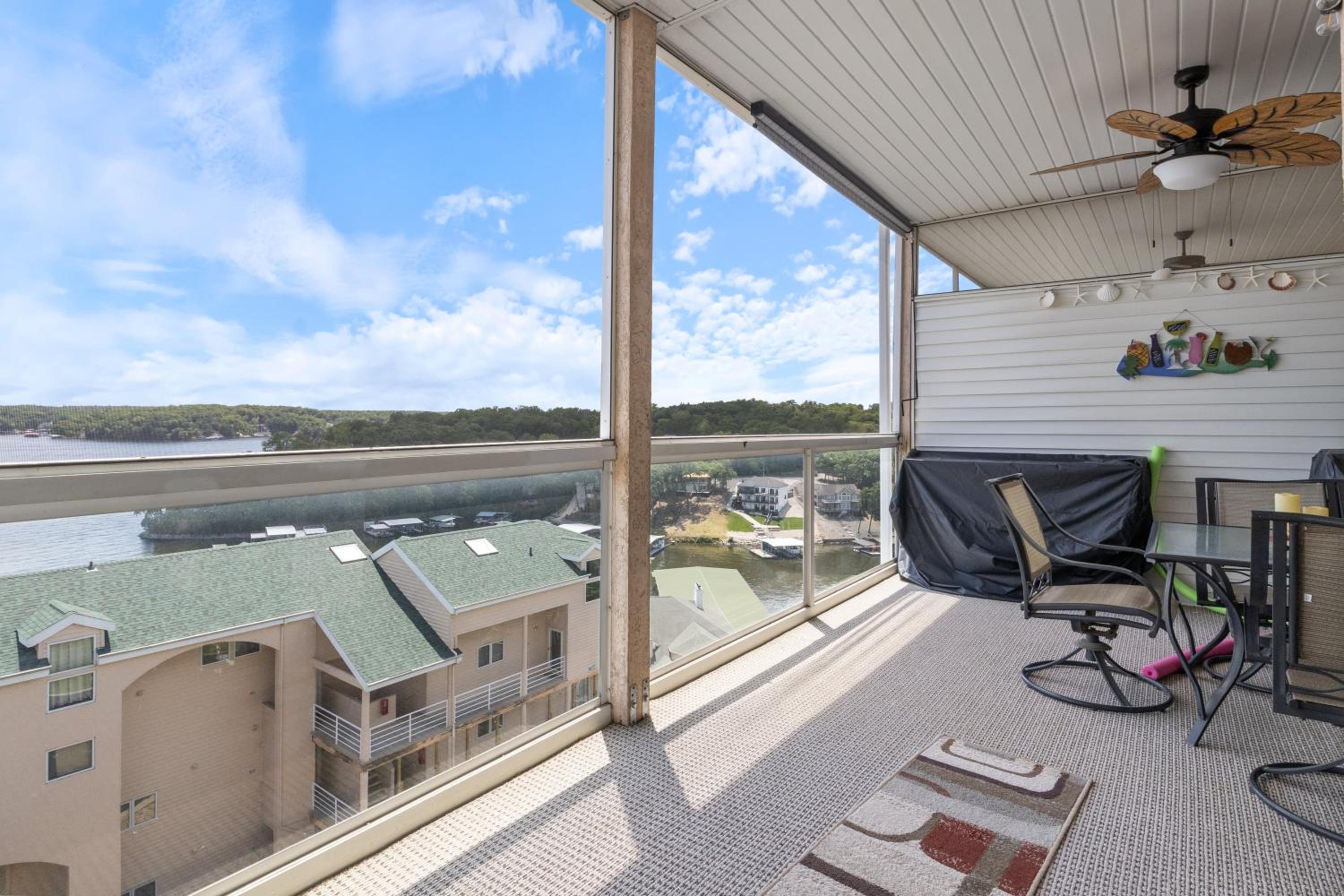 Prime Spot, Breathtaking Views, Nearby Attractions