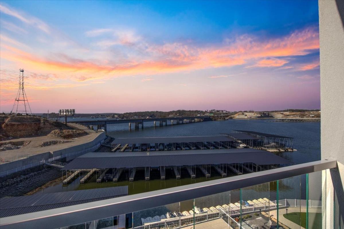 Newly Designed Topsider Condo w/ Beautiful Main Channel Views