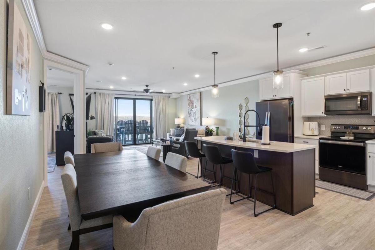 Newly Designed Topsider Condo w/ Beautiful Main Channel Views