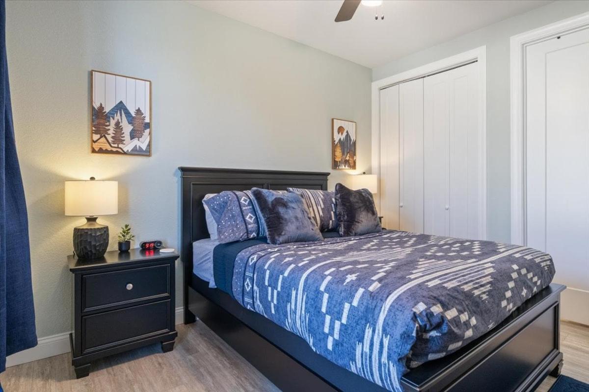 Newly Designed Topsider Condo w/ Beautiful Main Channel Views
