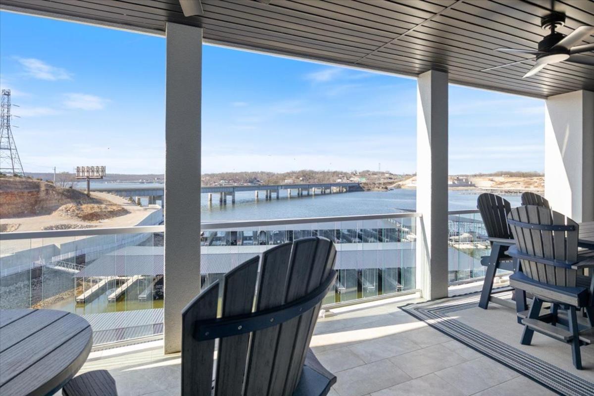 Newly Designed Topsider Condo w/ Beautiful Main Channel Views