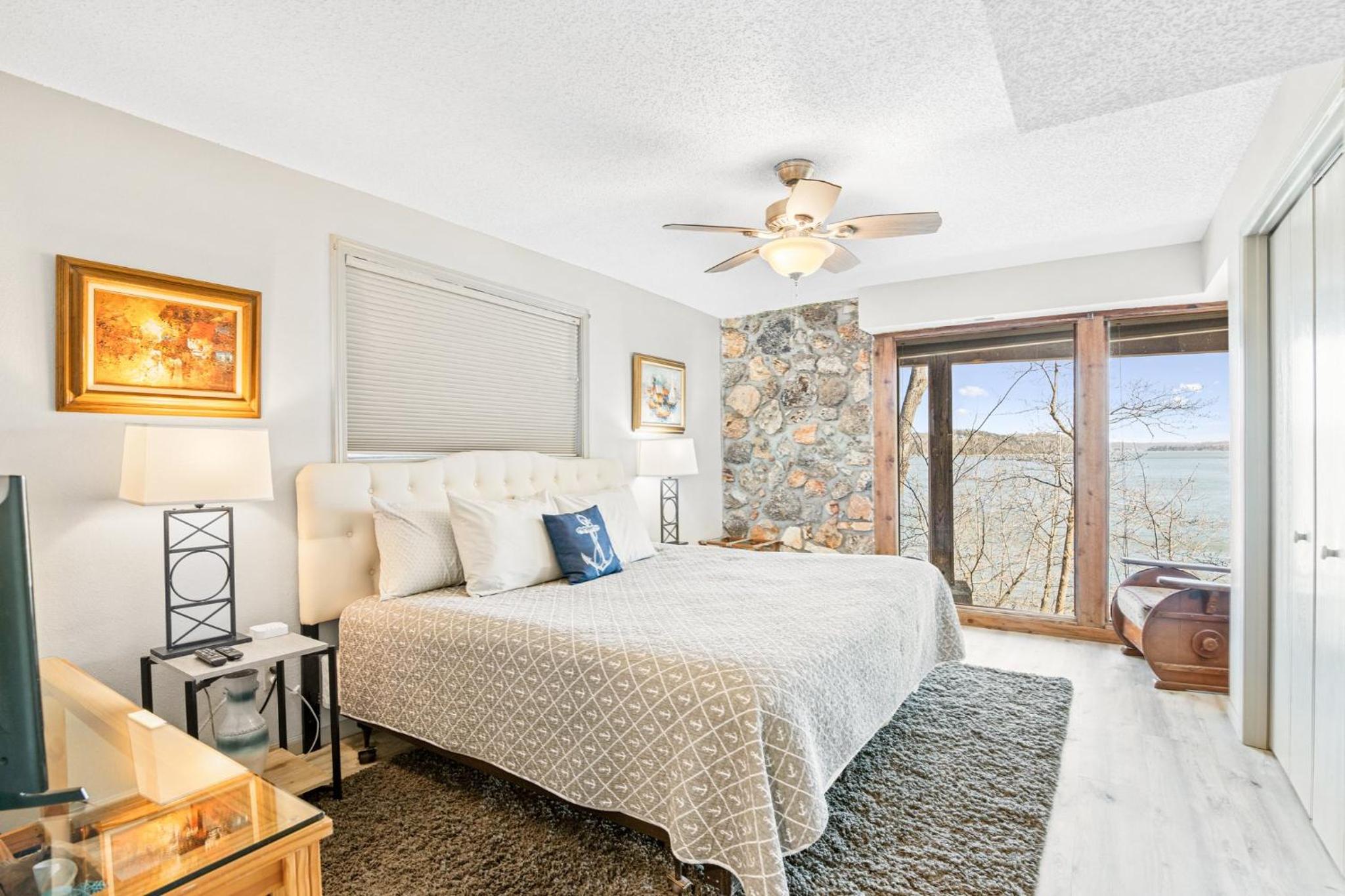 Woodmont Point - Wooded Private Lakefront Retreat with Deep Cove Dock and Great Swimming!