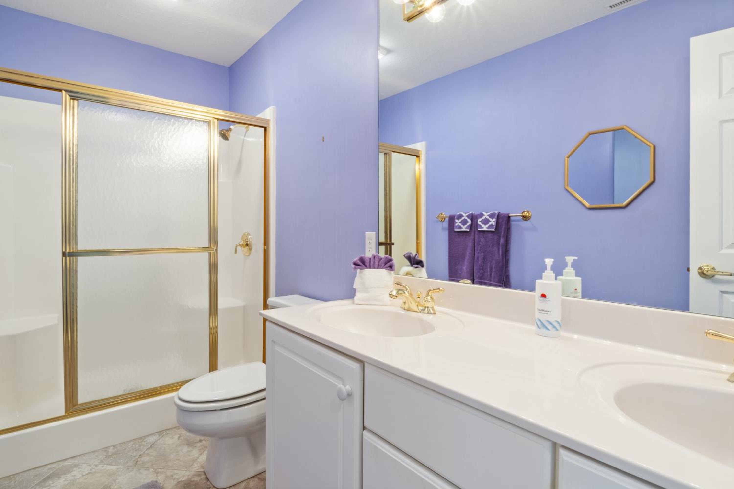 LazyDays Pet-Friendly Condo w/ Pool & Slip at 3M