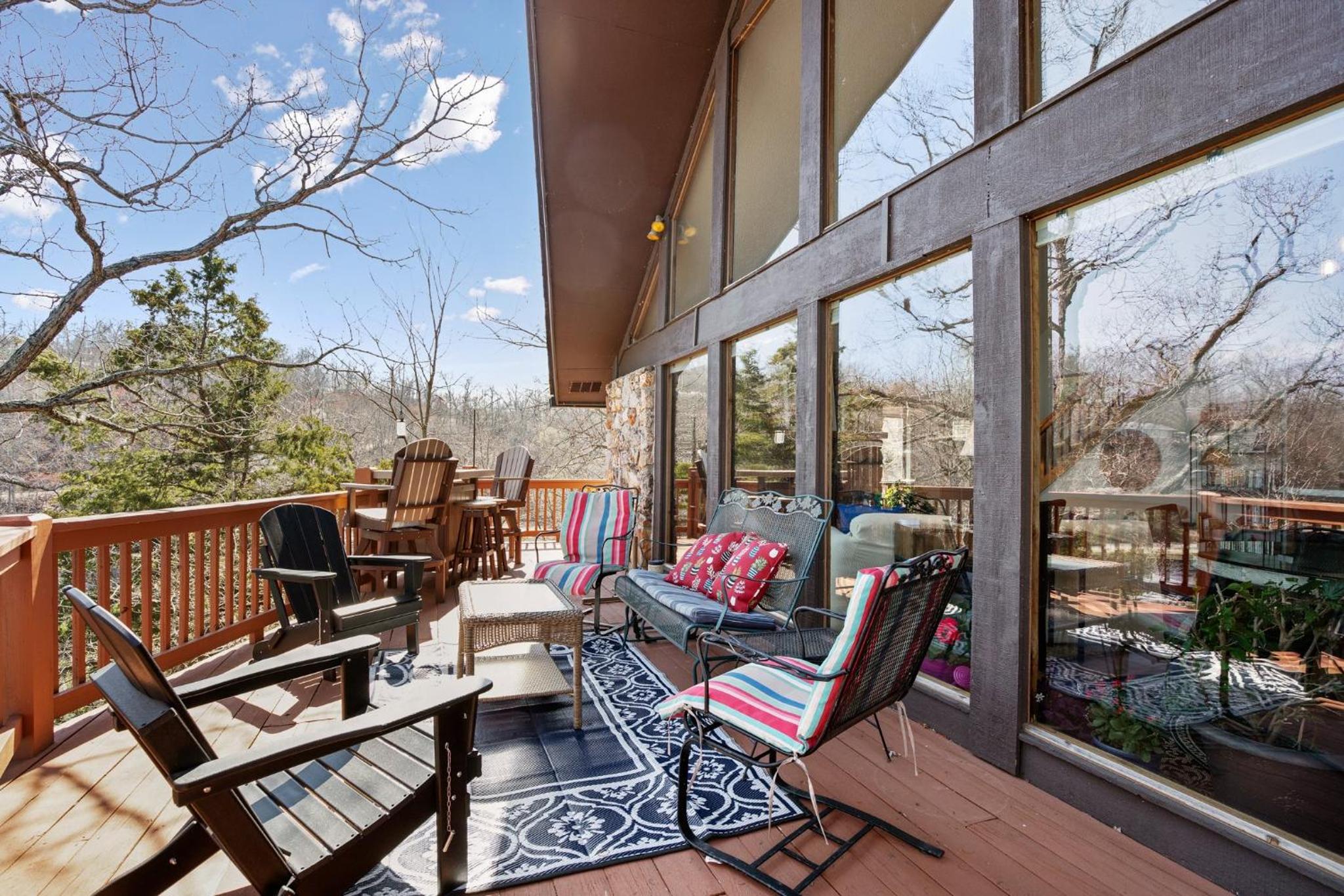 Woodmont Point - Wooded Private Lakefront Retreat with Deep Cove Dock and Great Swimming!