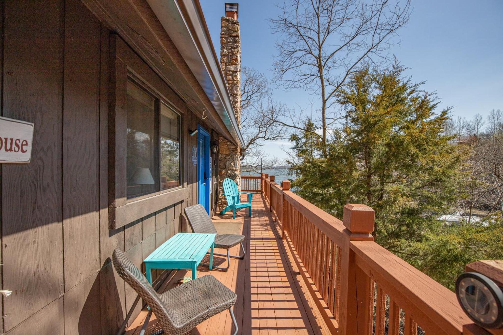 Woodmont Point - Wooded Private Lakefront Retreat with Deep Cove Dock and Great Swimming!