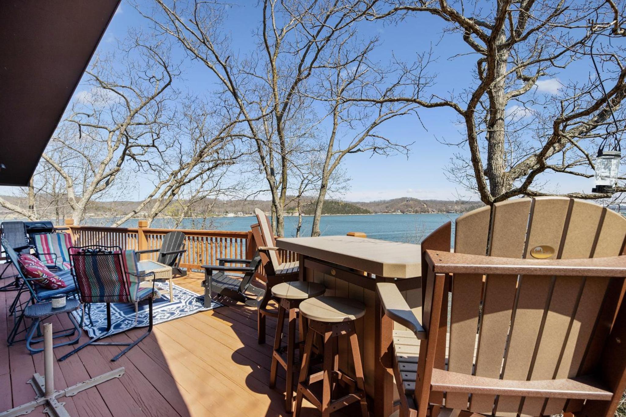 Woodmont Point - Wooded Private Lakefront Retreat with Deep Cove Dock and Great Swimming!