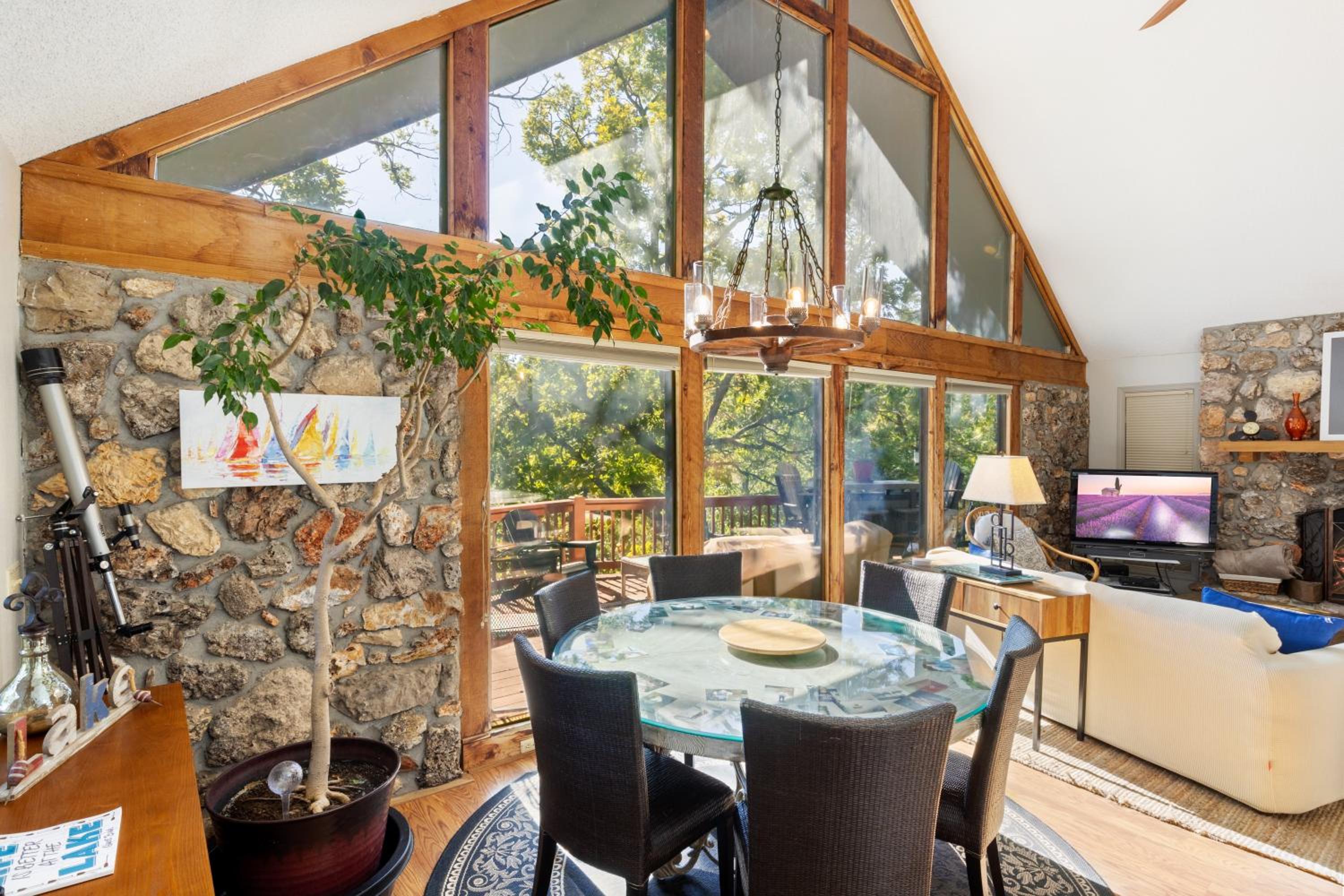Woodmont Point - Wooded Private Lakefront Retreat with Deep Cove Dock and Great Swimming!