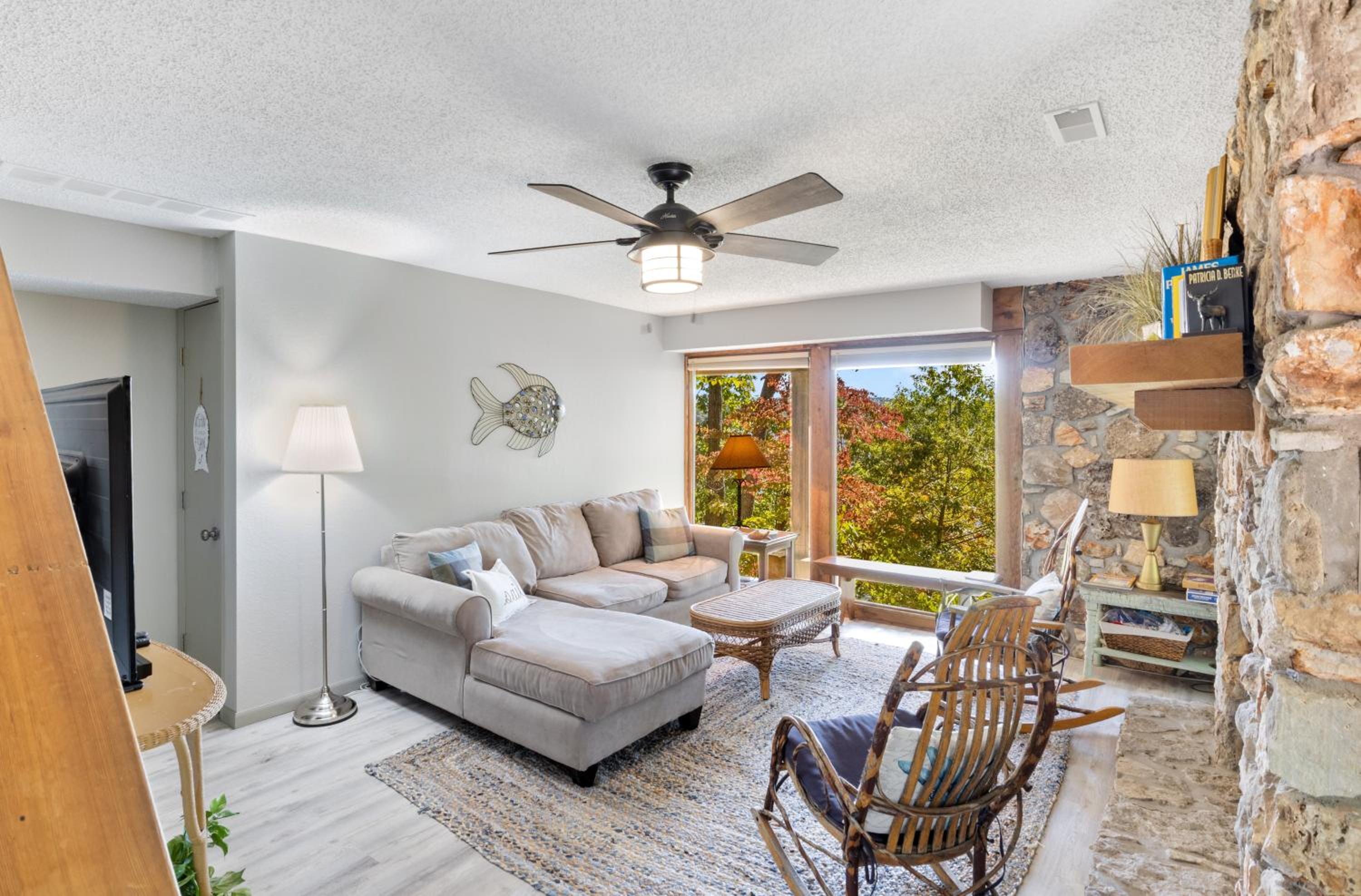 Woodmont Point - Wooded Private Lakefront Retreat with Deep Cove Dock and Great Swimming!