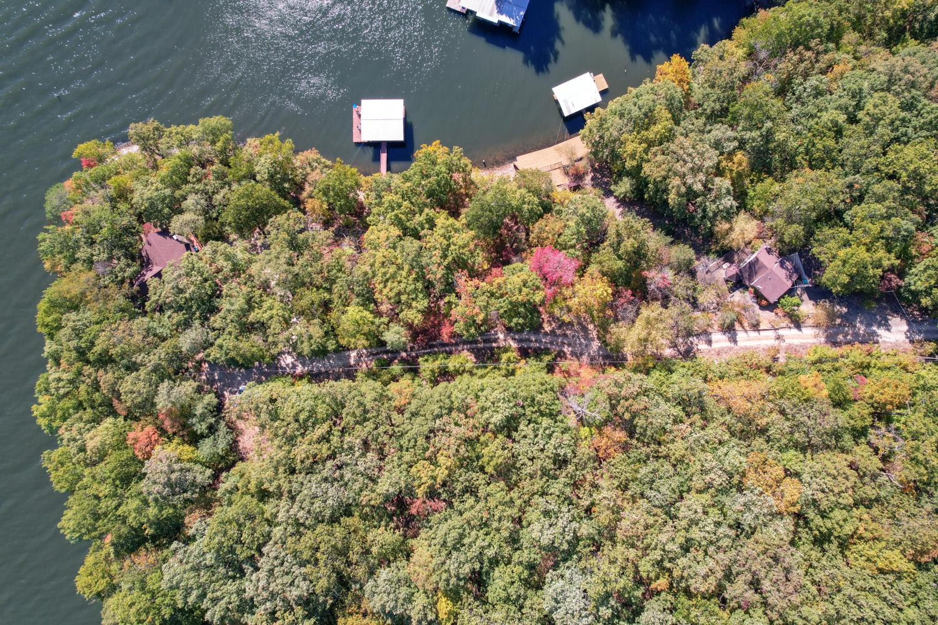 Woodmont Point - Wooded Private Lakefront Retreat with Deep Cove Dock and Great Swimming!