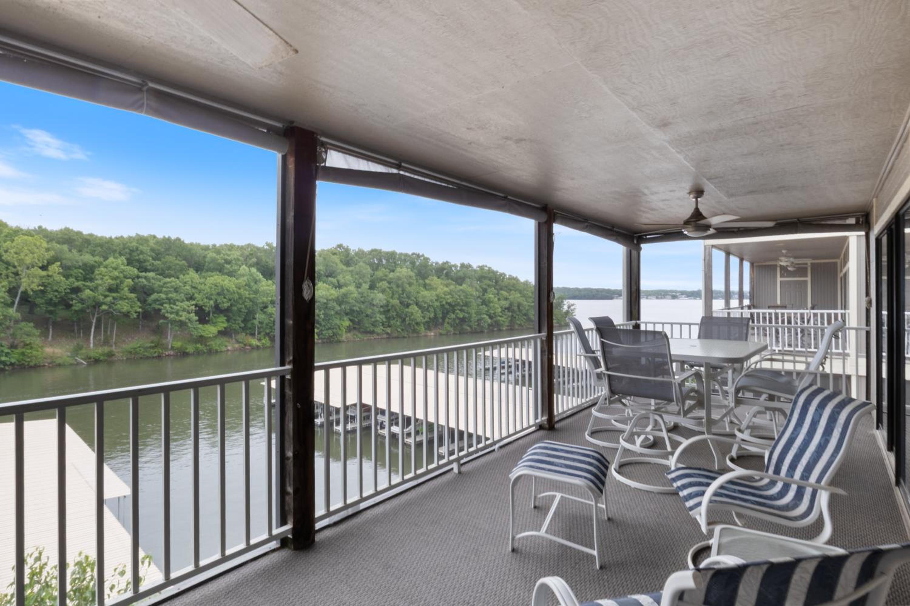 LazyDays Pet-Friendly Condo w/ Pool & Slip at 3M