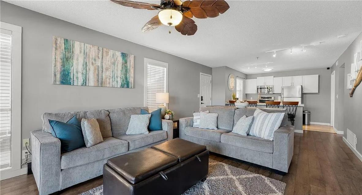 Lakeview Condo, Boat & PWC Slips, Pool, Tennis, Family Friendly