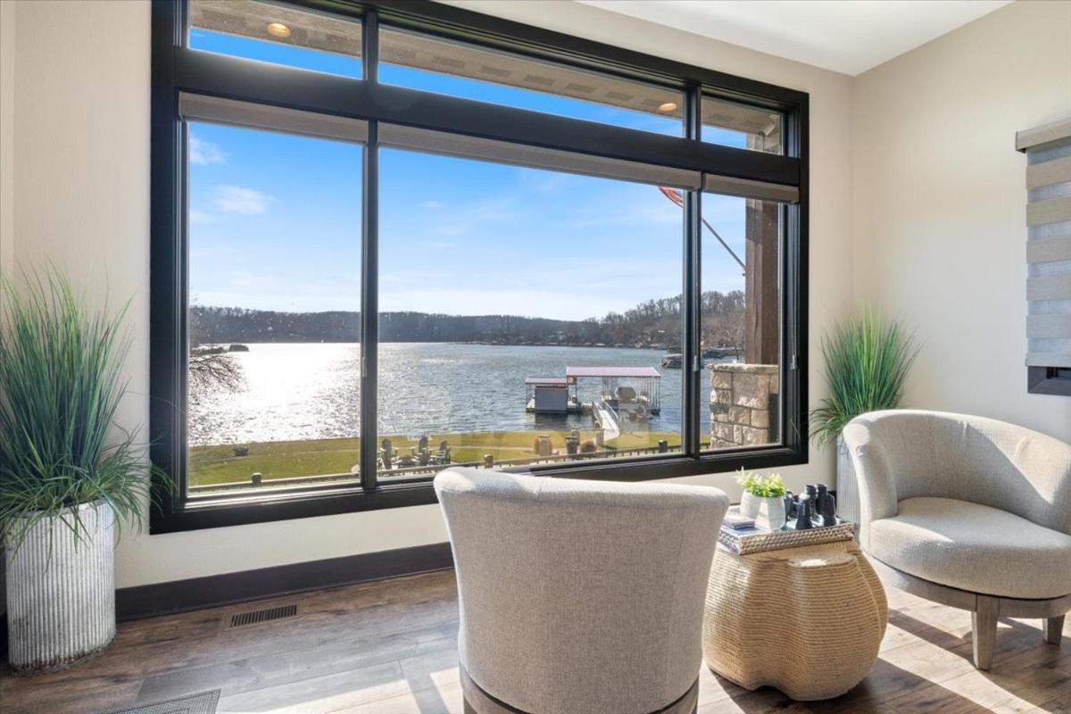 LOTO Pointe, Updated Luxury Home w/ Boat & PWC Slip, Boat Ramp, Firepits, Pool Table & More!