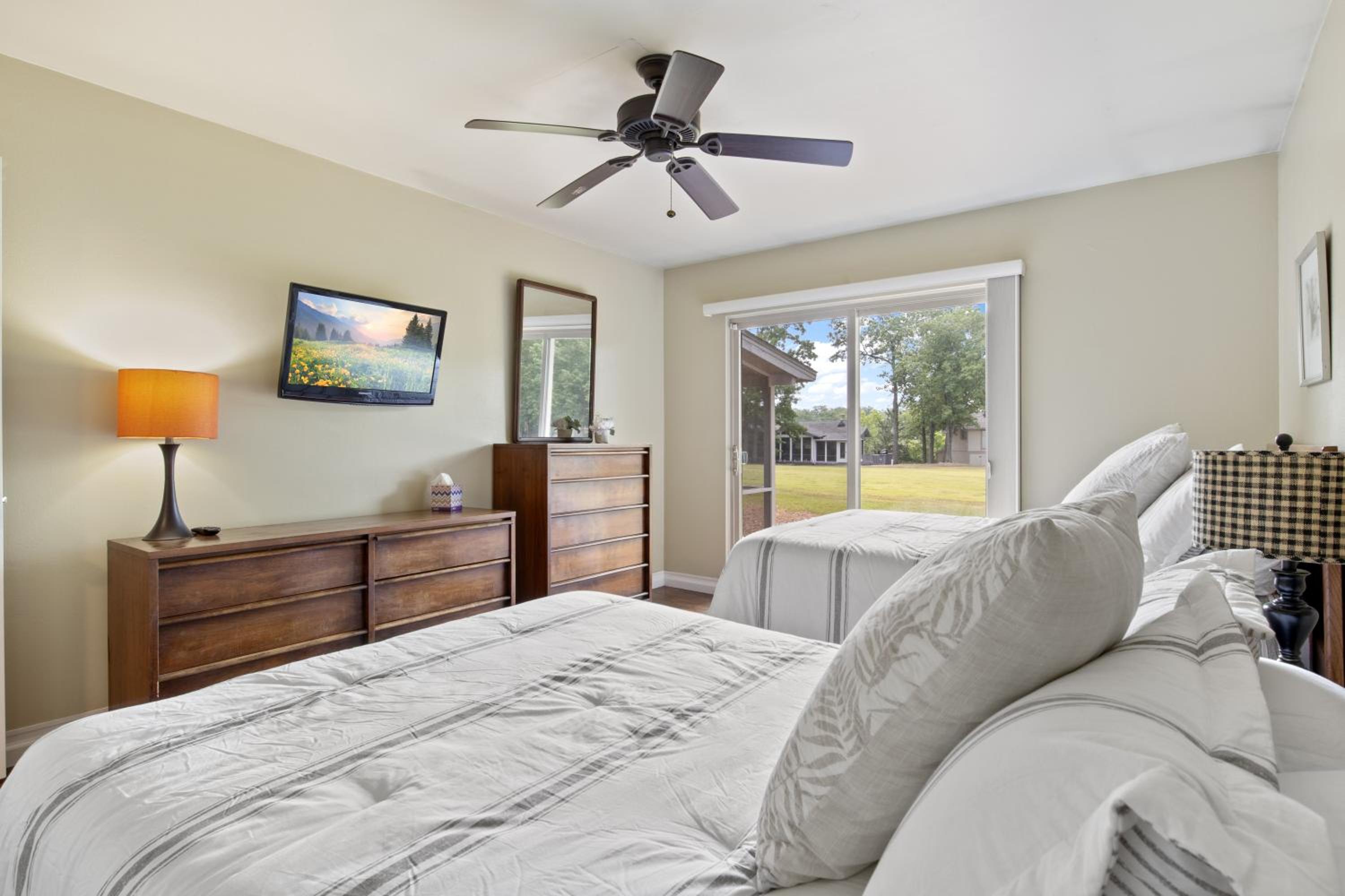 Perfect Resort Retreat Close to Everything