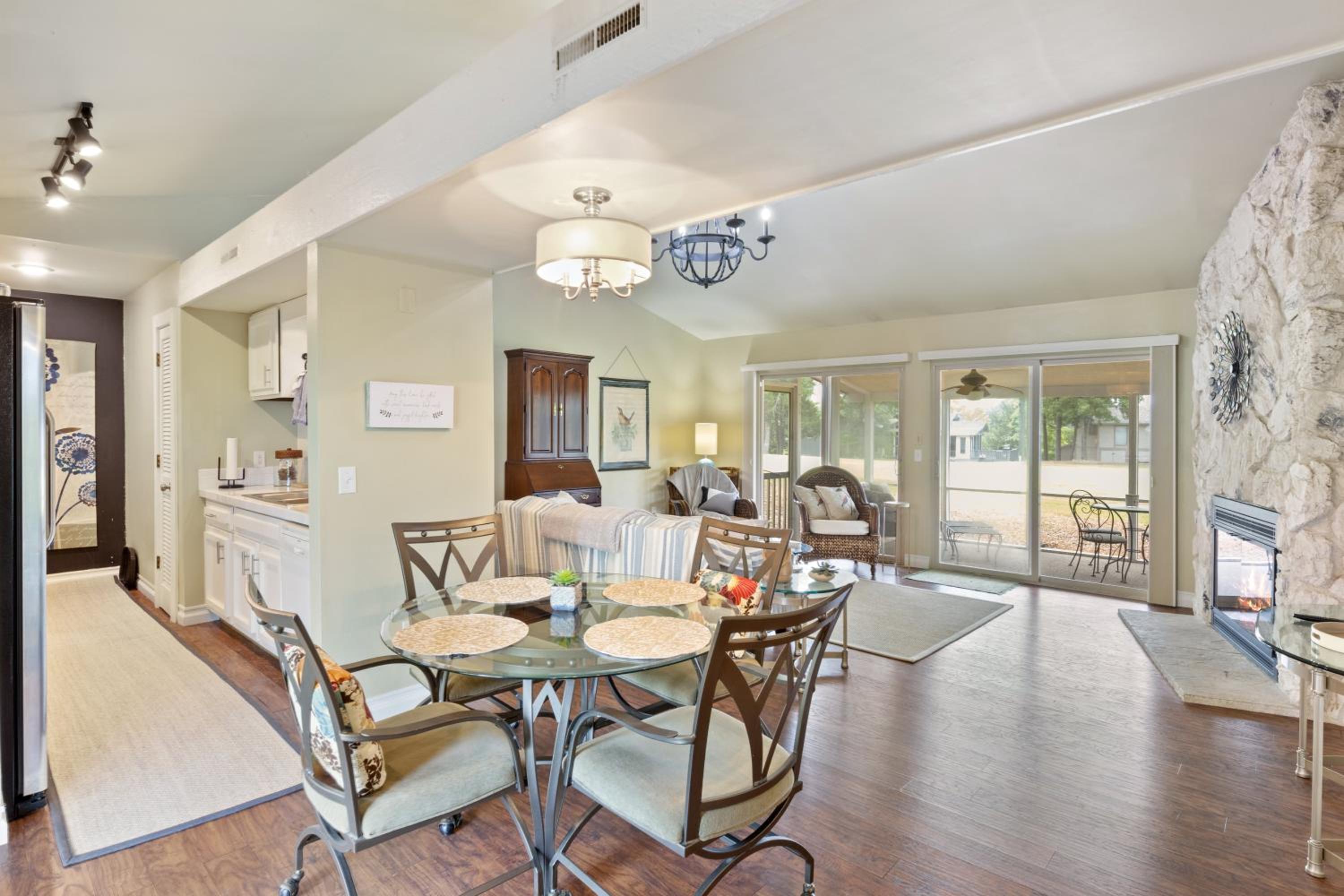 Perfect Resort Retreat Close to Everything