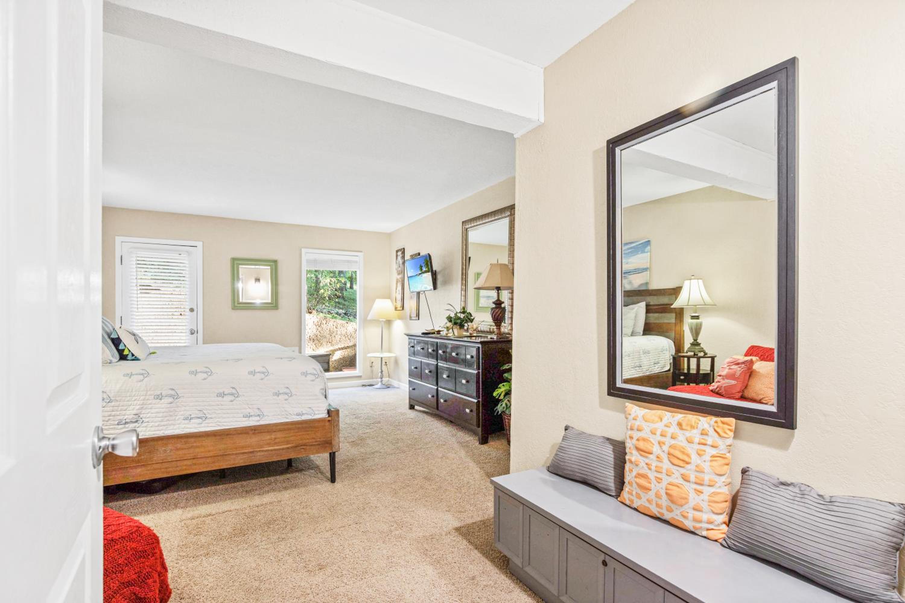 Great Location, Margaritaville Amenities & Hot Tub