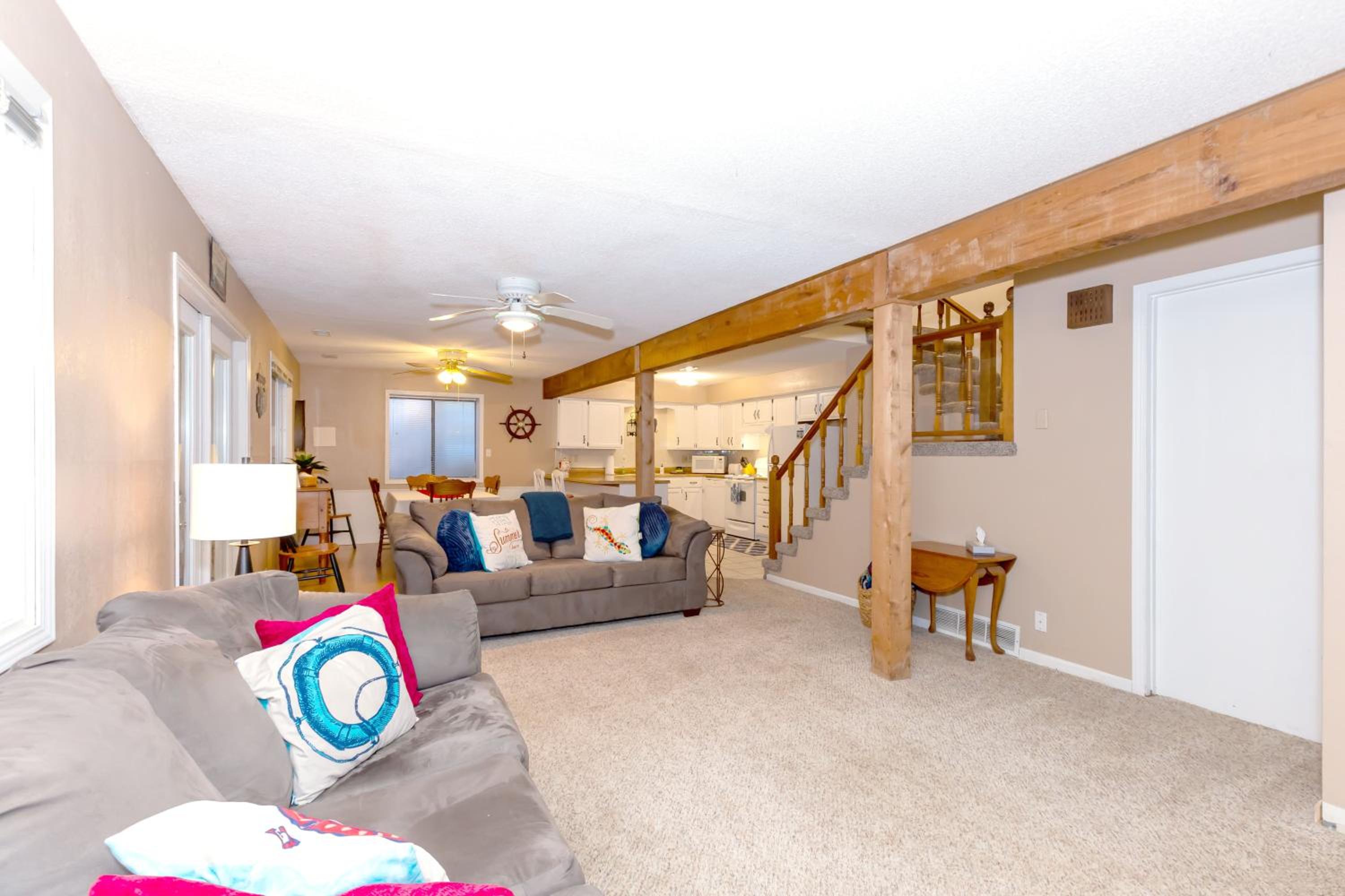 Quiet Cove, Lake Views, Grill, Private Dock
