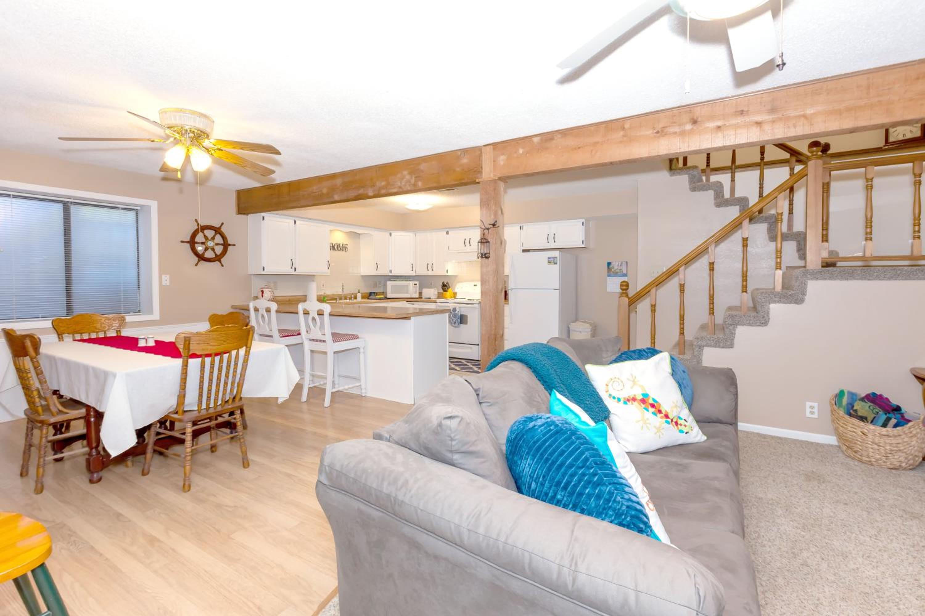 Quiet Cove, Lake Views, Grill, Private Dock