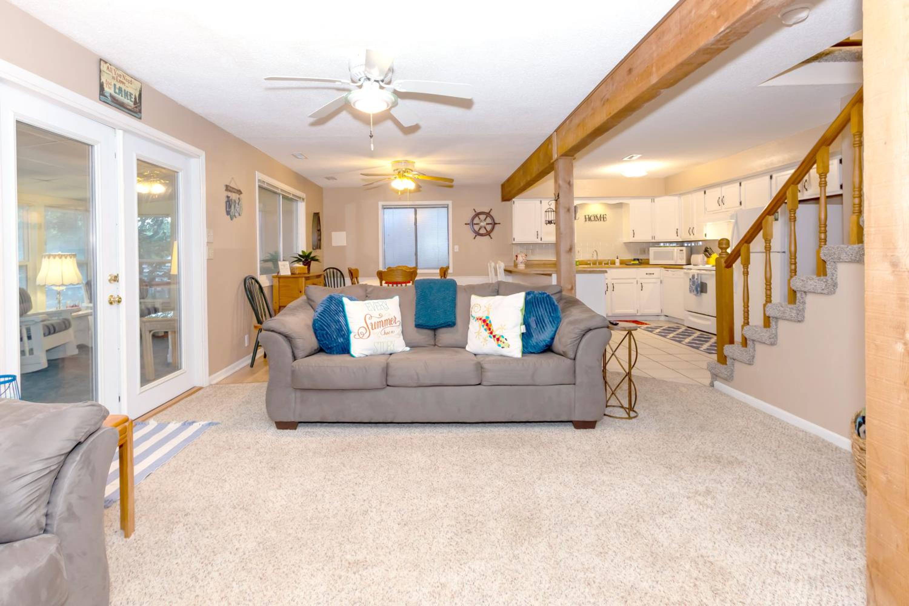 Quiet Cove, Lake Views, Grill, Private Dock