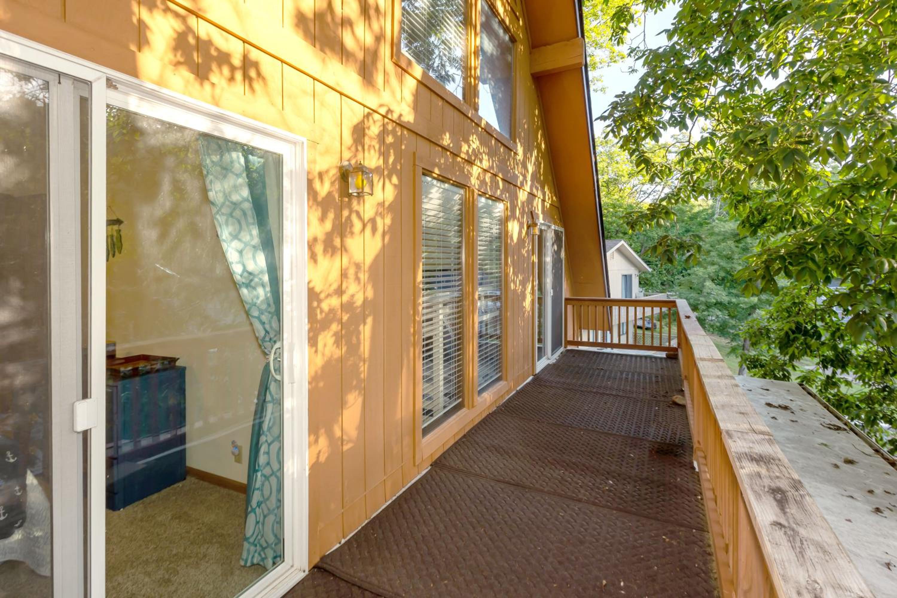 Quiet Cove, Lake Views, Grill, Private Dock