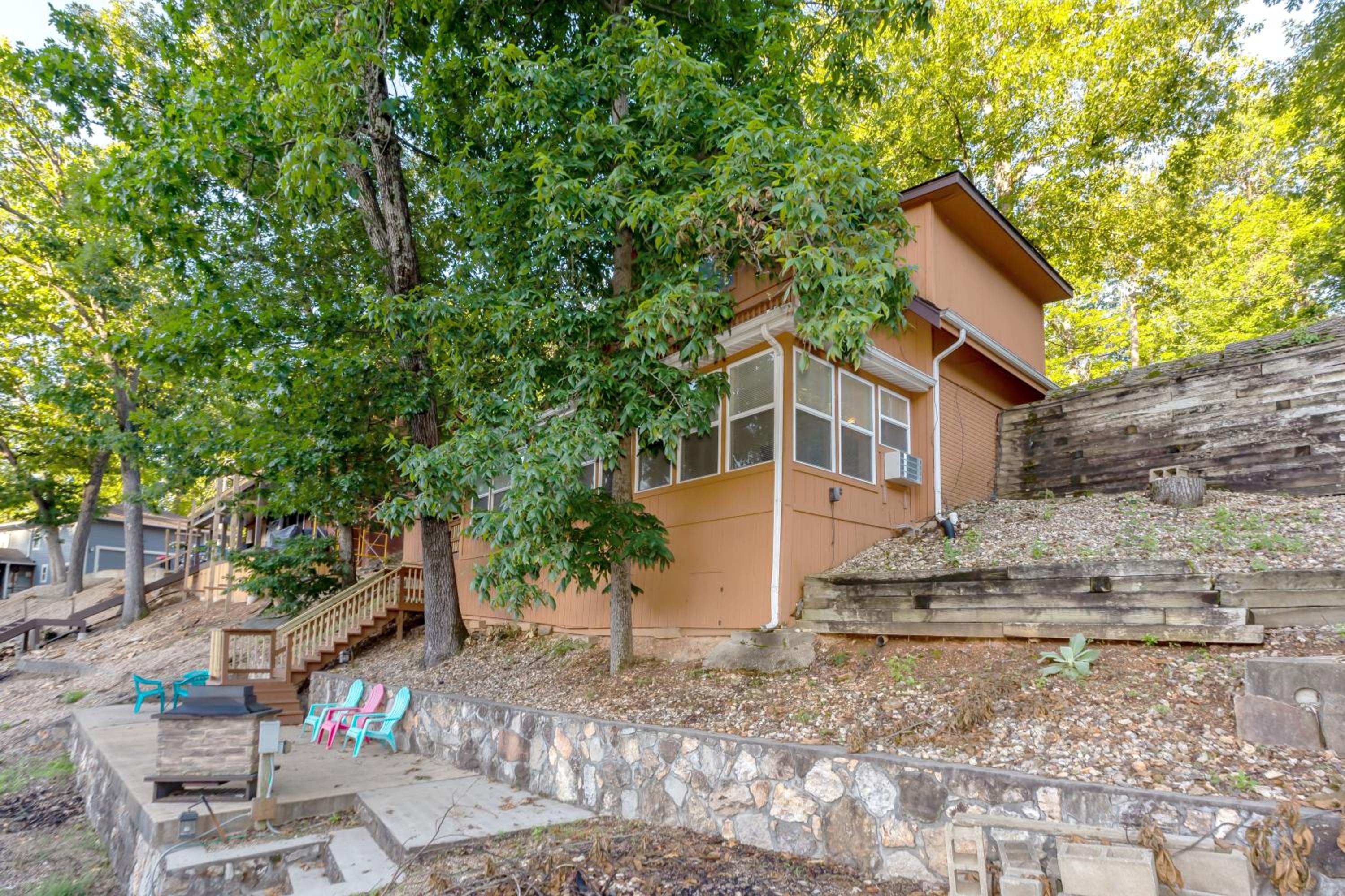 Quiet Cove, Lake Views, Grill, Private Dock