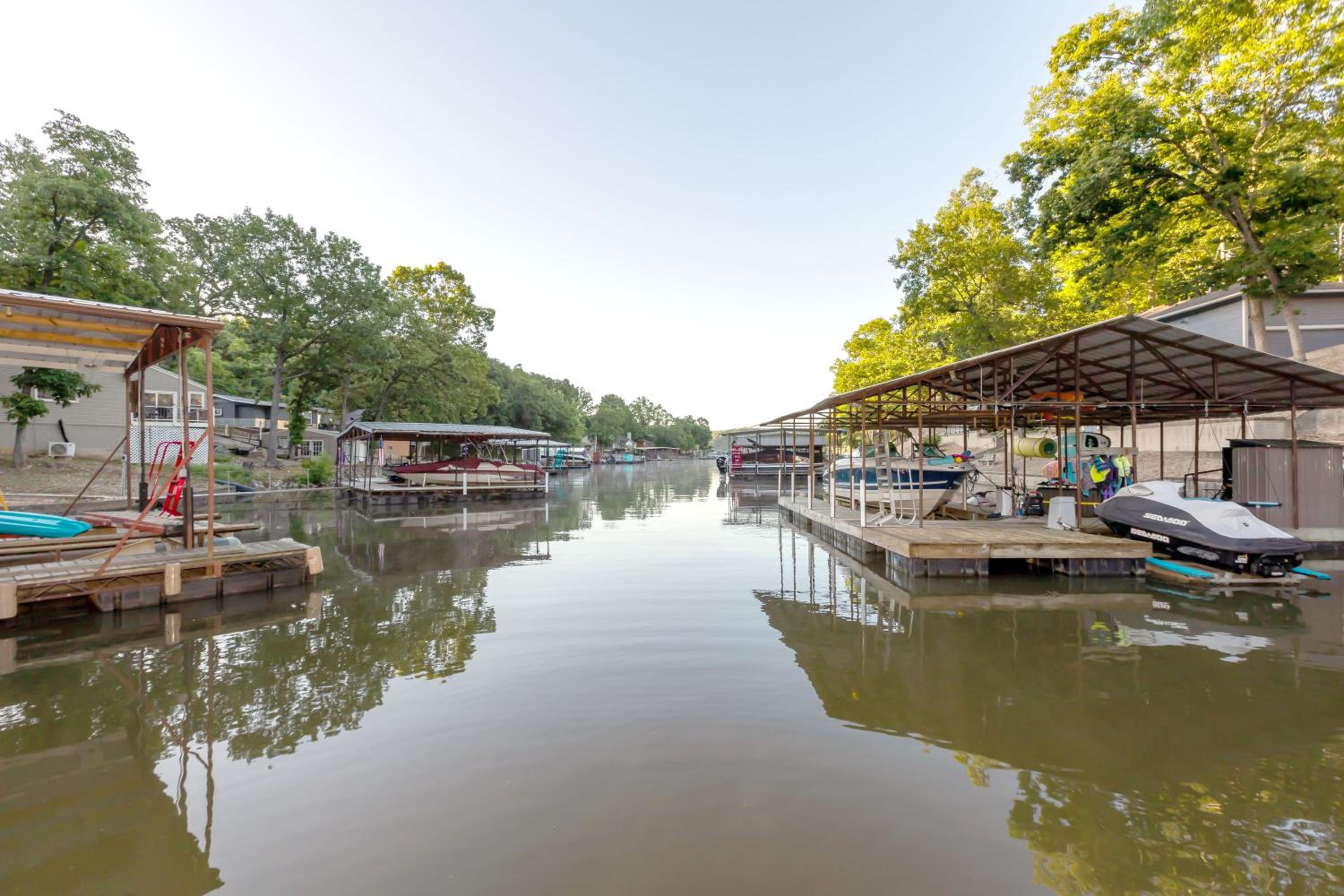 Quiet Cove, Lake Views, Grill, Private Dock
