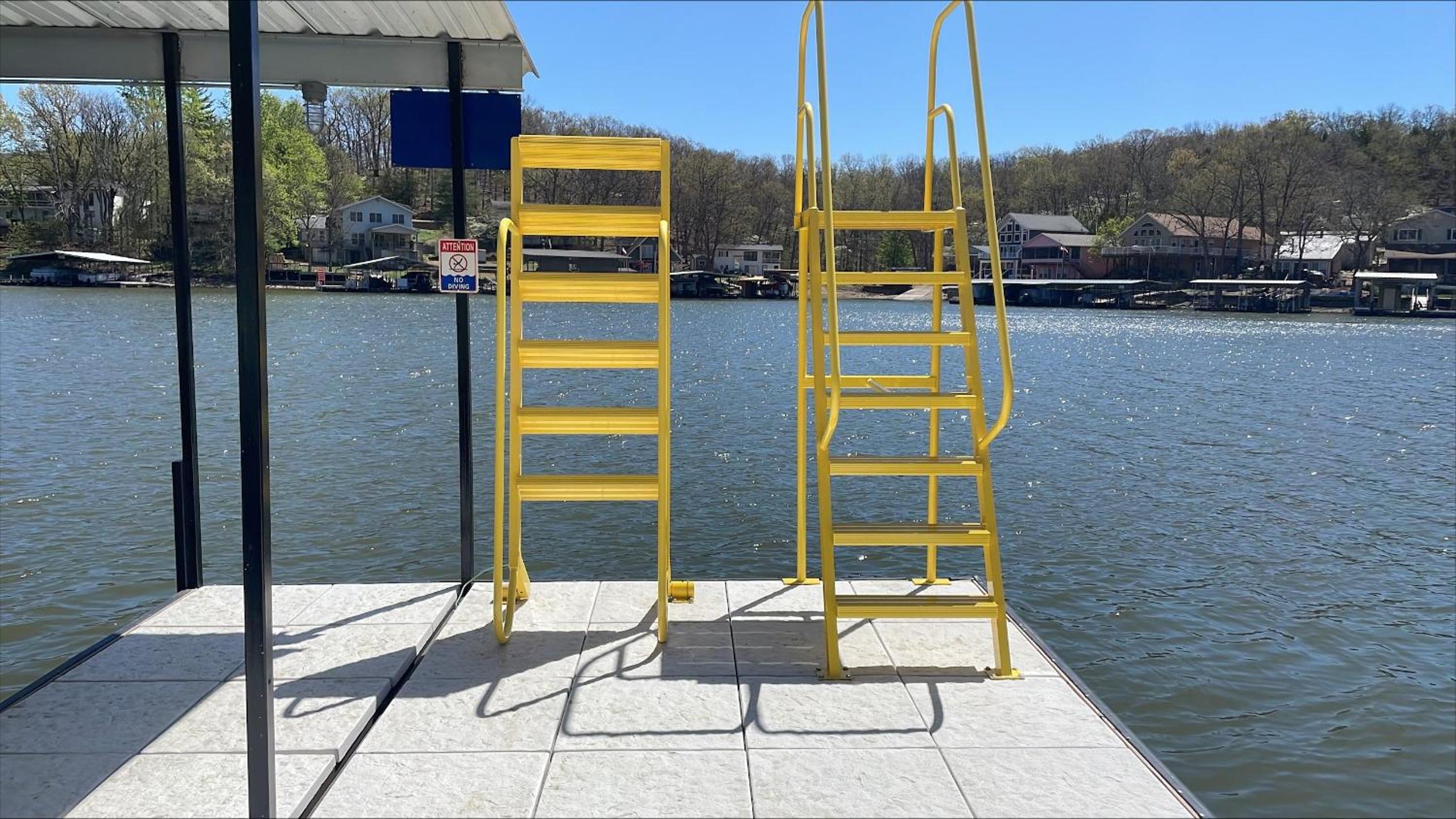 Pet-Friendly Home, Great Dock, Waterfront, Lake Views, Boat Slip