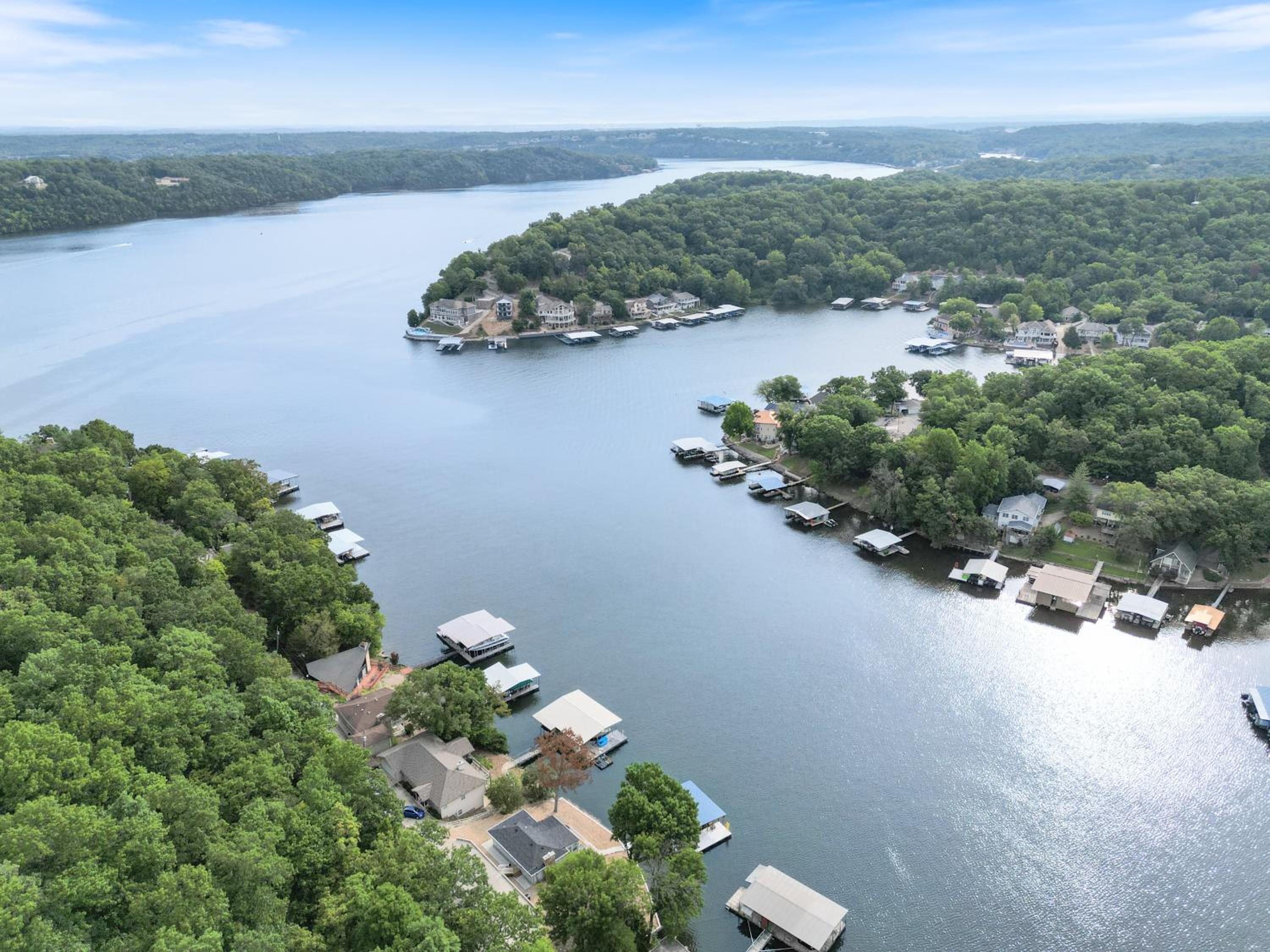 Pet-Friendly Home, Great Dock, Waterfront, Lake Views, Boat Slip