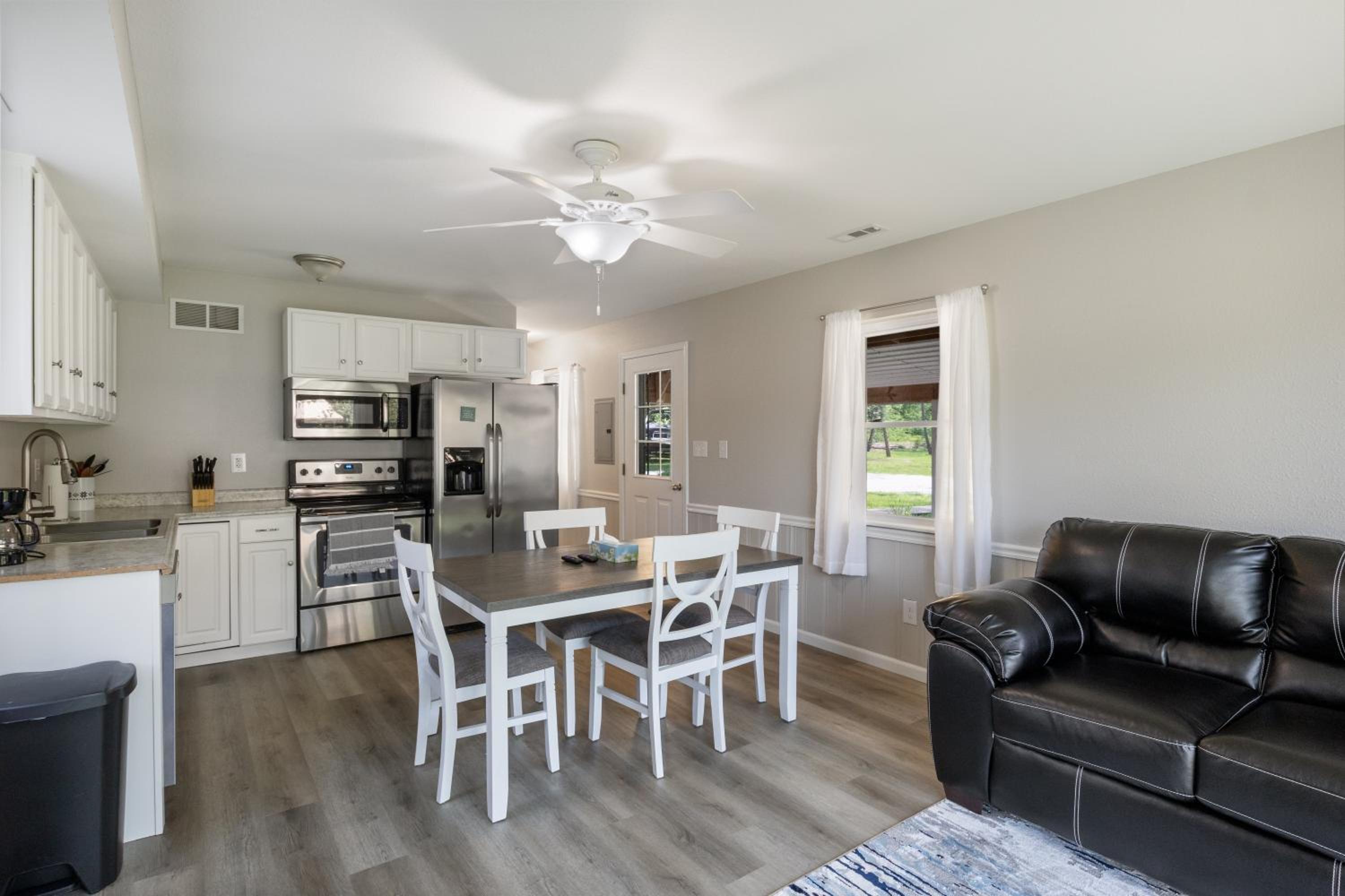 New! 2 Homes-Firepit, Hot Tub, Huge Yard and Dock