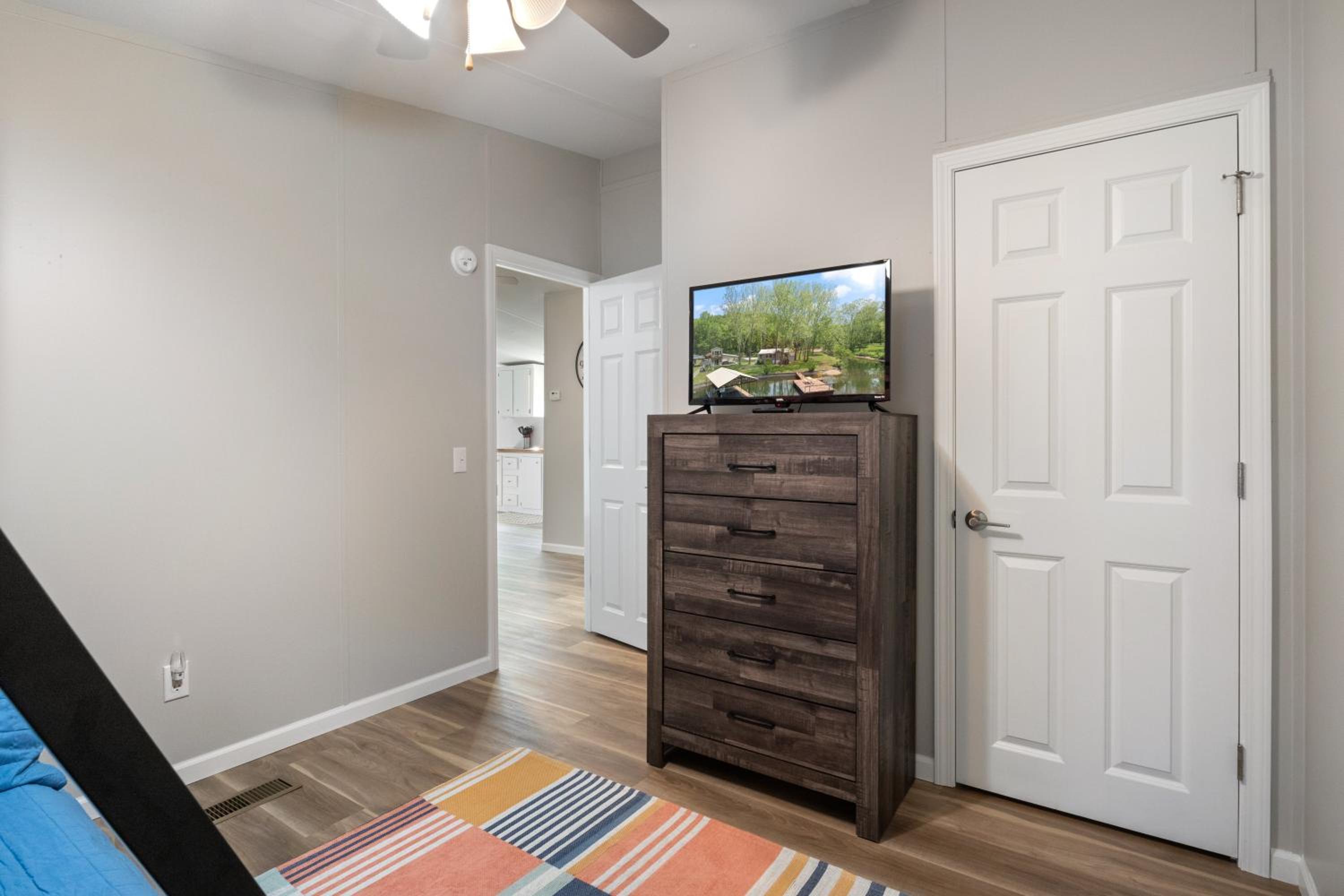 New! 2 Homes-Firepit, Hot Tub, Huge Yard and Dock