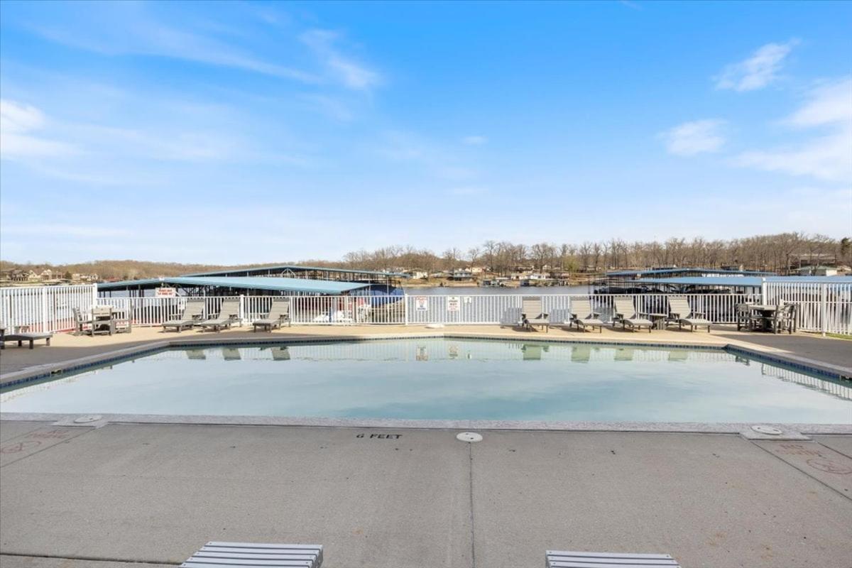 Newly Updated, Amazing Views, Boat Slip & Heated Pool