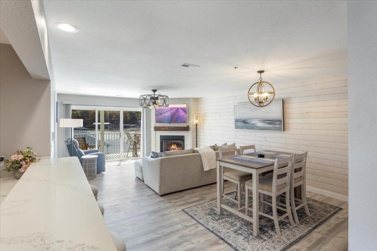 Newly Updated, Amazing Views, Boat Slip & Heated Pool