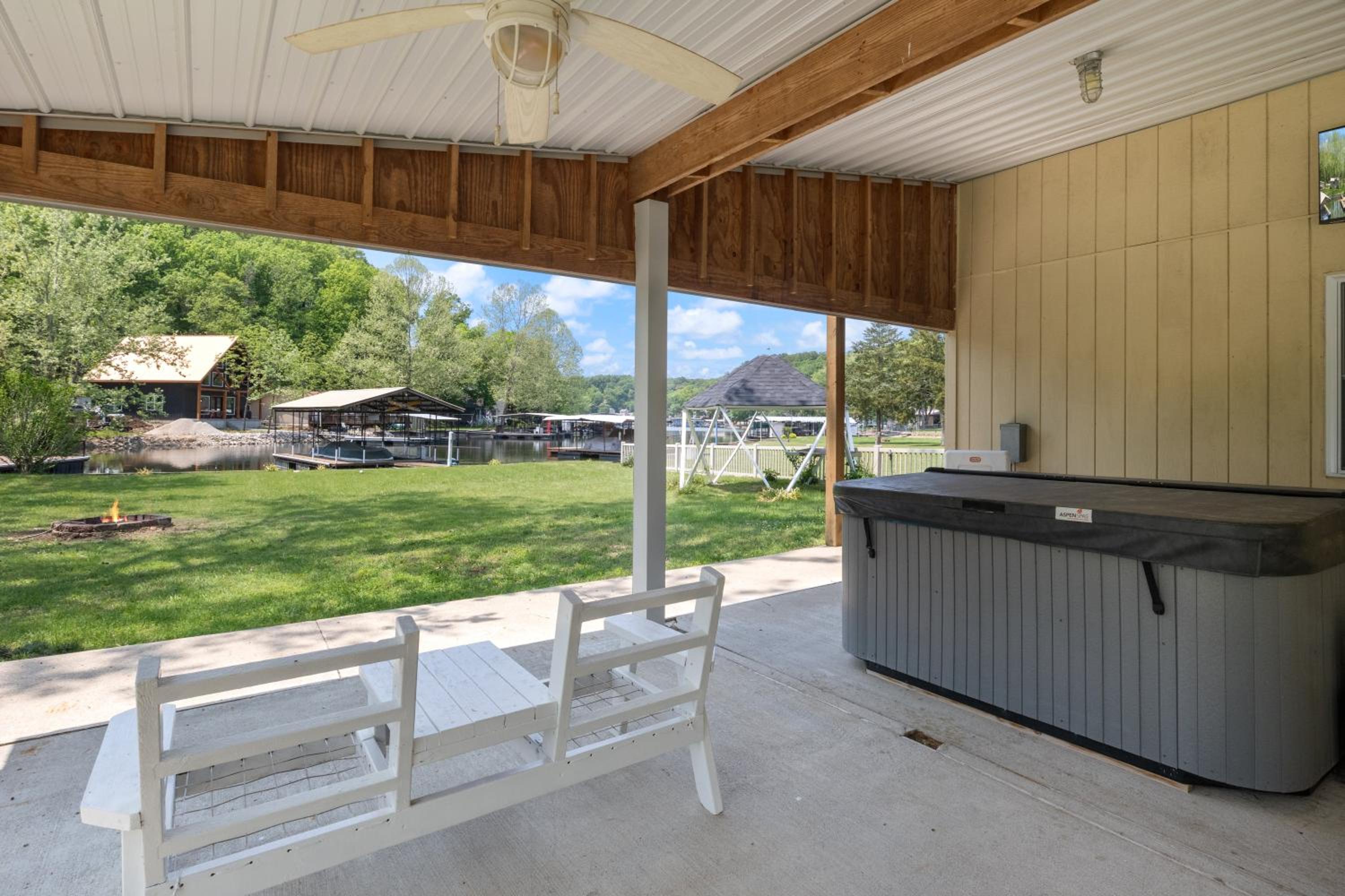 New! 2 Homes-Firepit, Hot Tub, Huge Yard and Dock