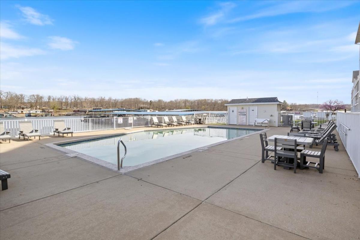 Newly Updated, Amazing Views, Boat Slip & Heated Pool