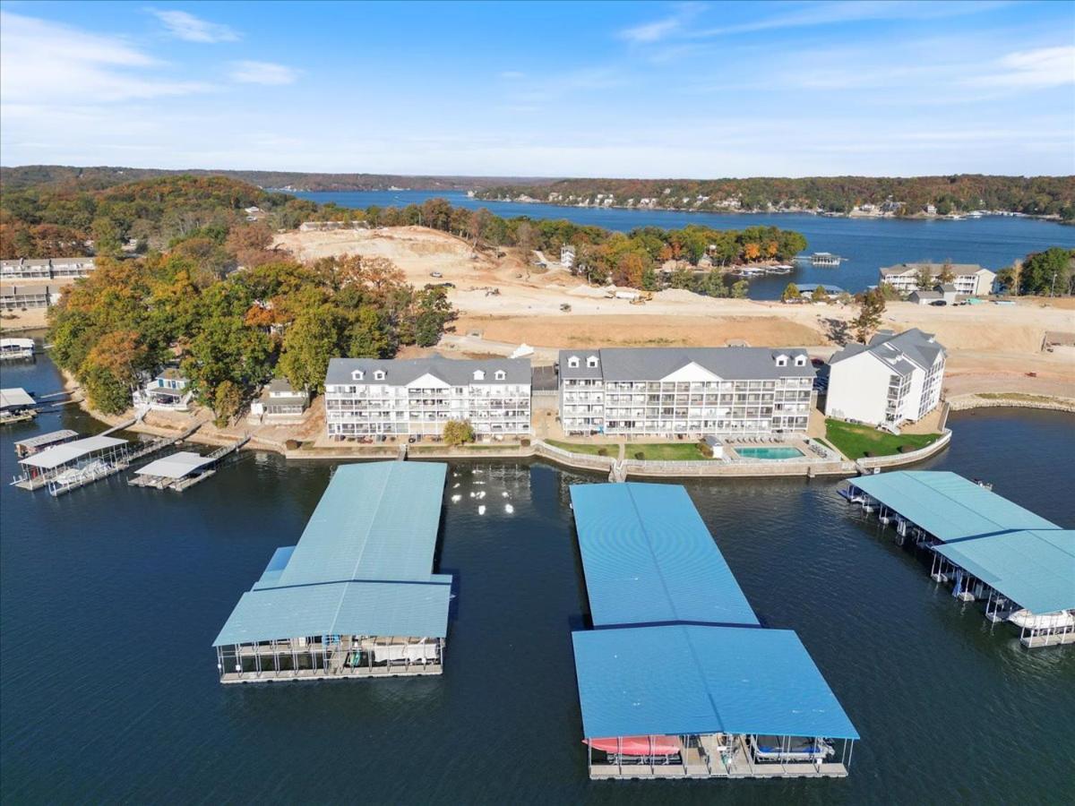 Newly Updated, Amazing Views, Boat Slip & Heated Pool