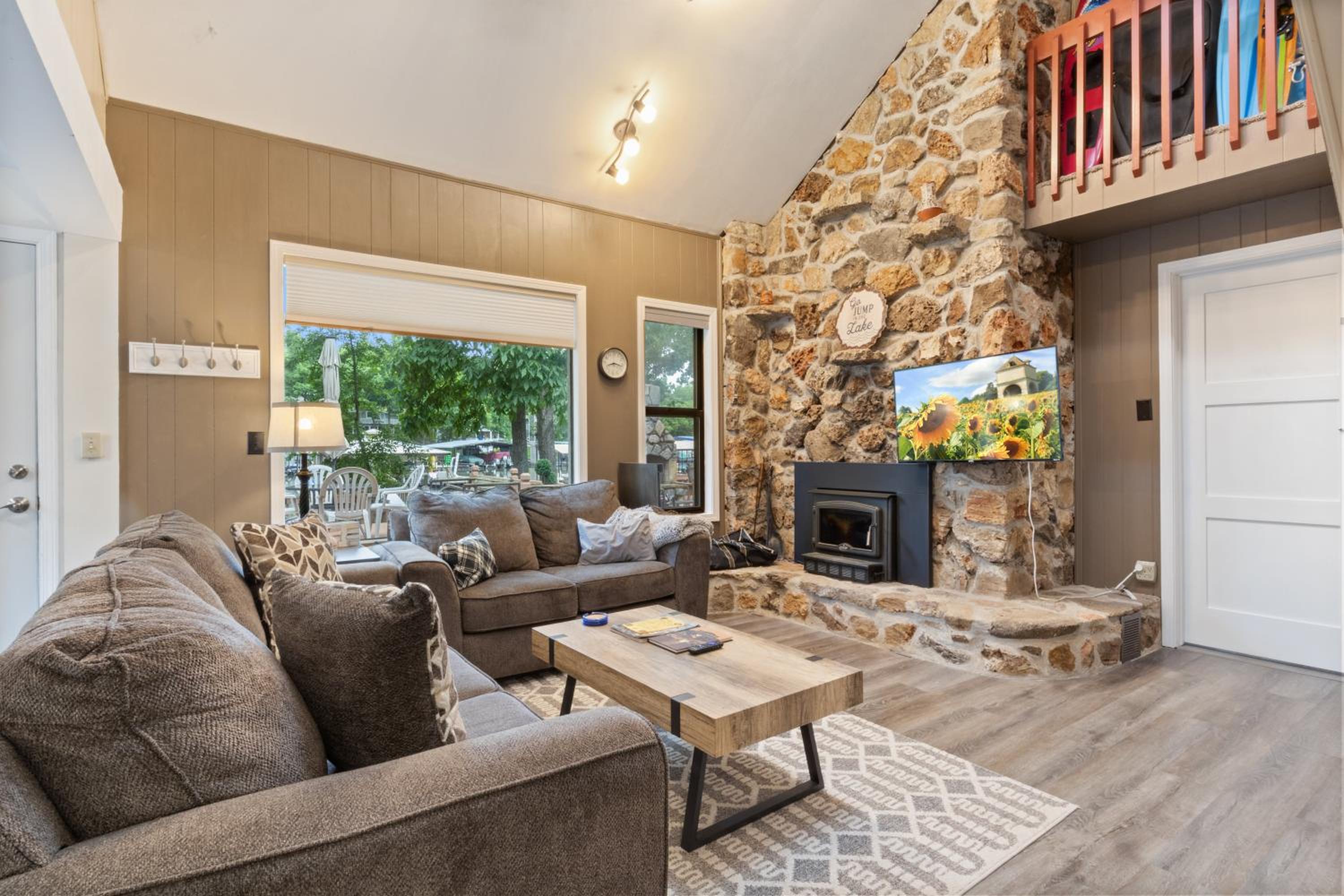 Lakefront Retreat w/ Private Dock, Kayaks, Swim Mat & Lake Views