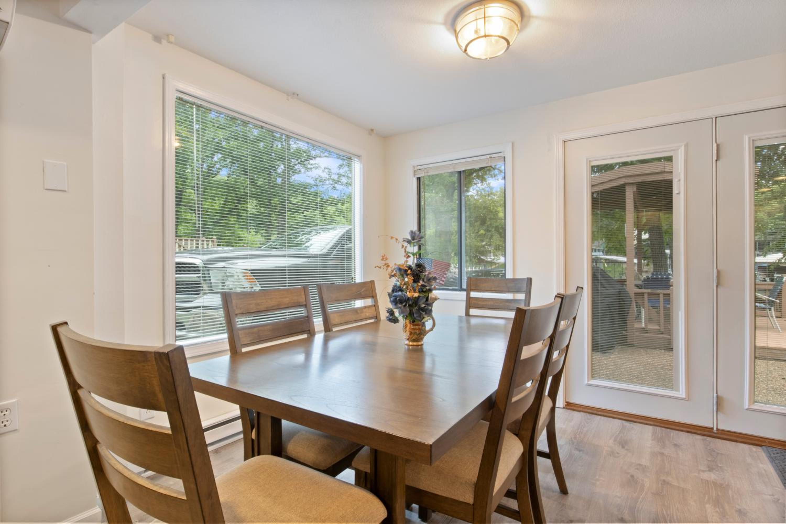 Lakefront Retreat w/ Private Dock, Kayaks, Swim Mat & Lake Views