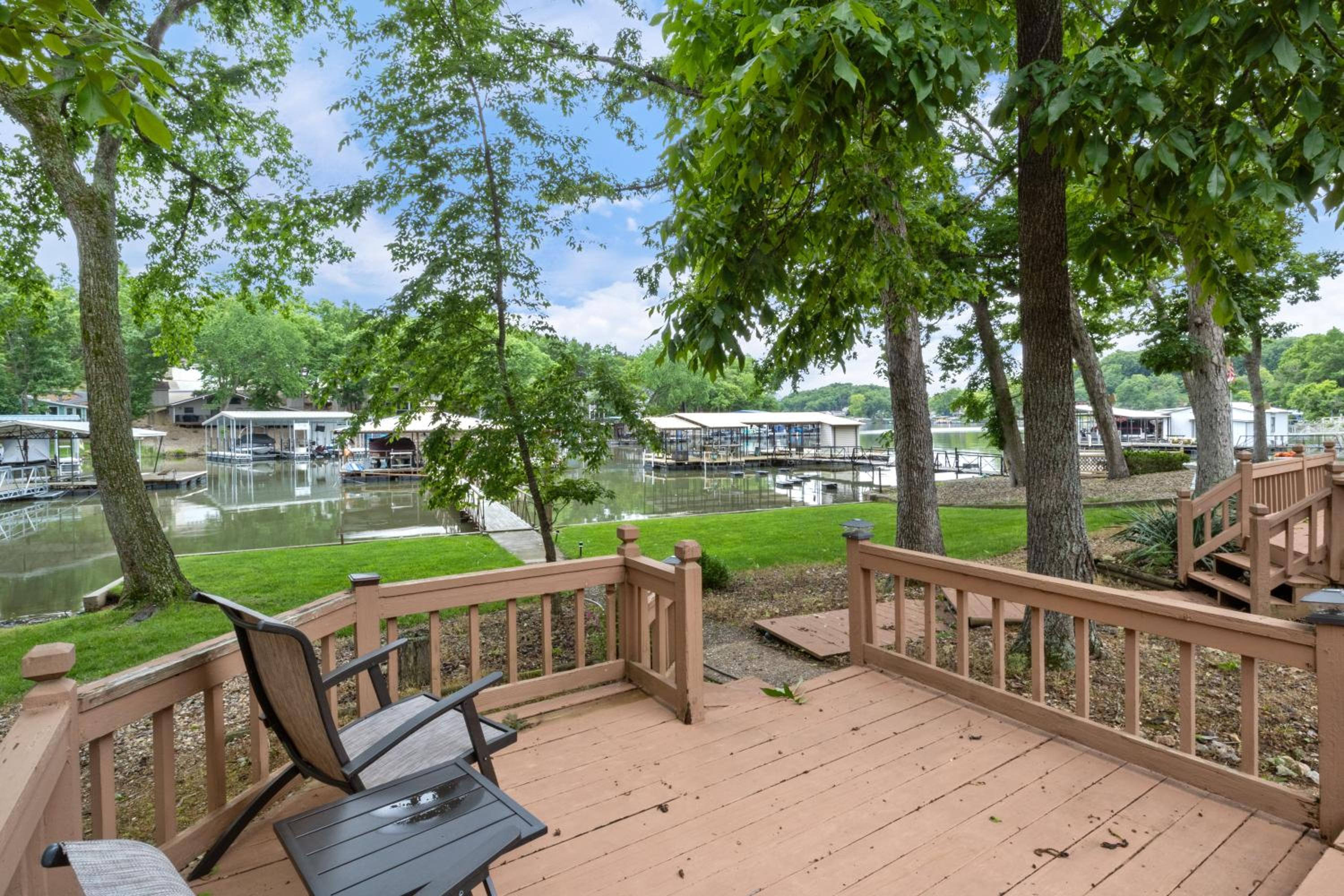 Lakefront Retreat w/ Private Dock, Kayaks, Swim Mat & Lake Views