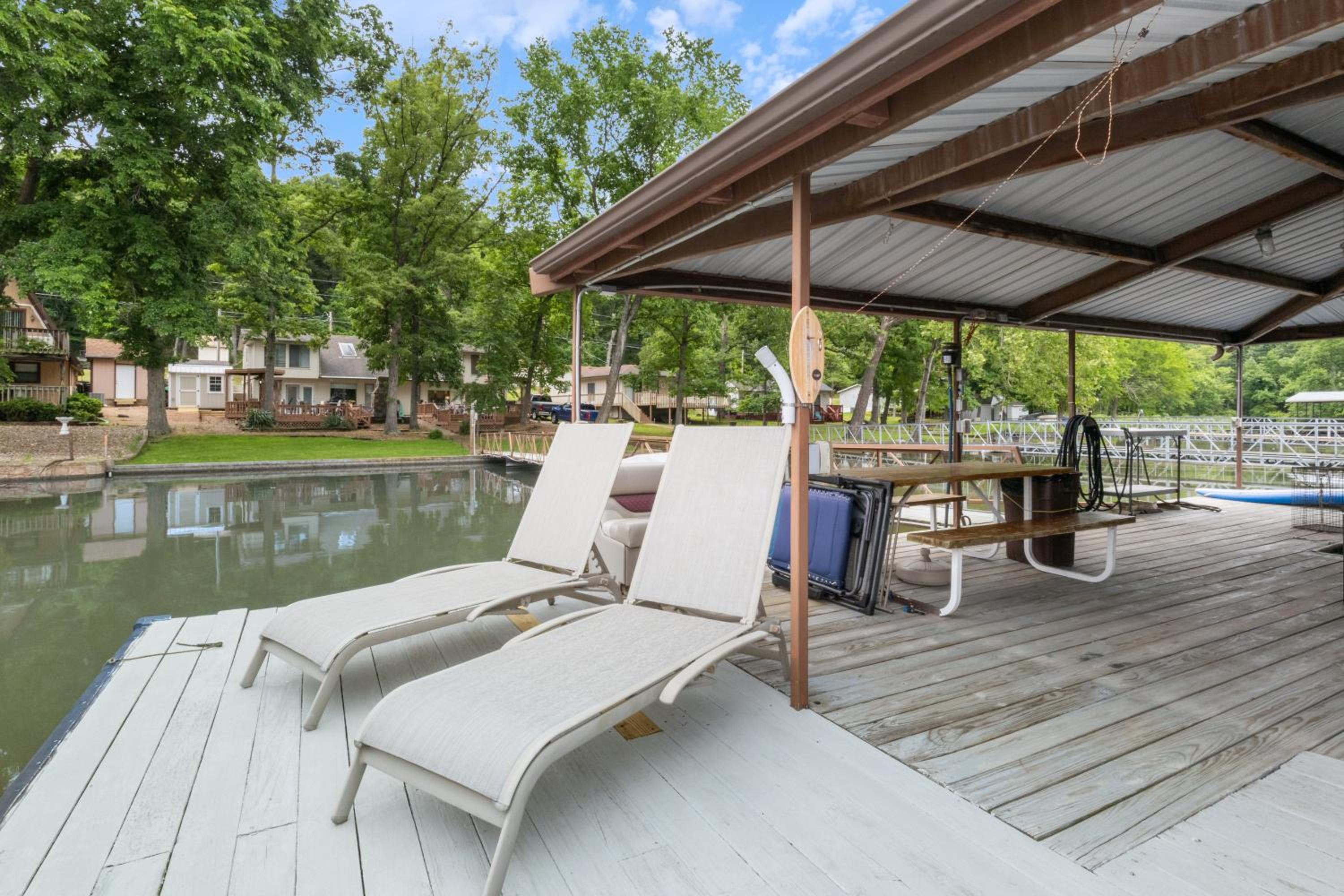Lakefront Retreat w/ Private Dock, Kayaks, Swim Mat & Lake Views