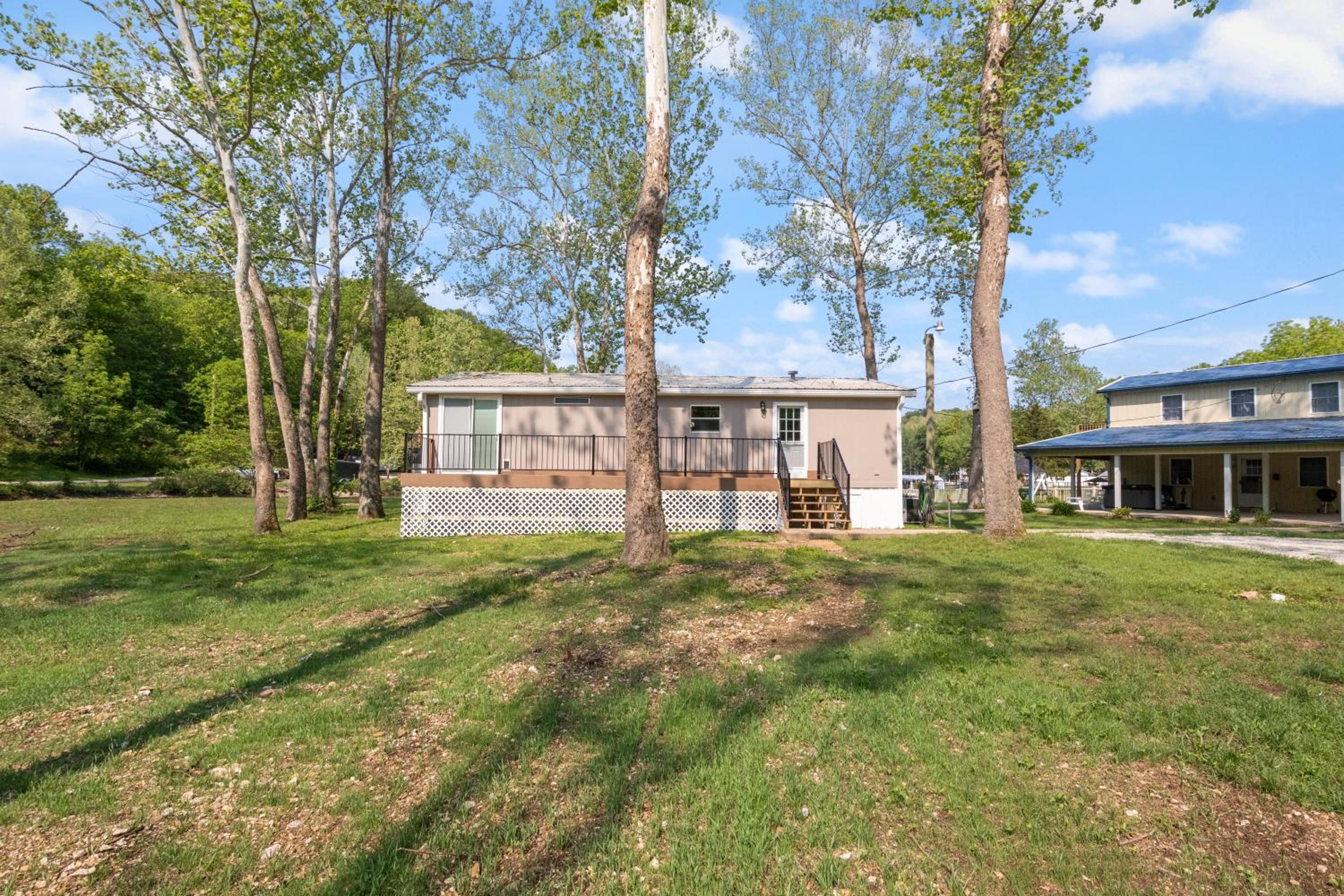 New! 2 Homes-Firepit, Hot Tub, Huge Yard and Dock