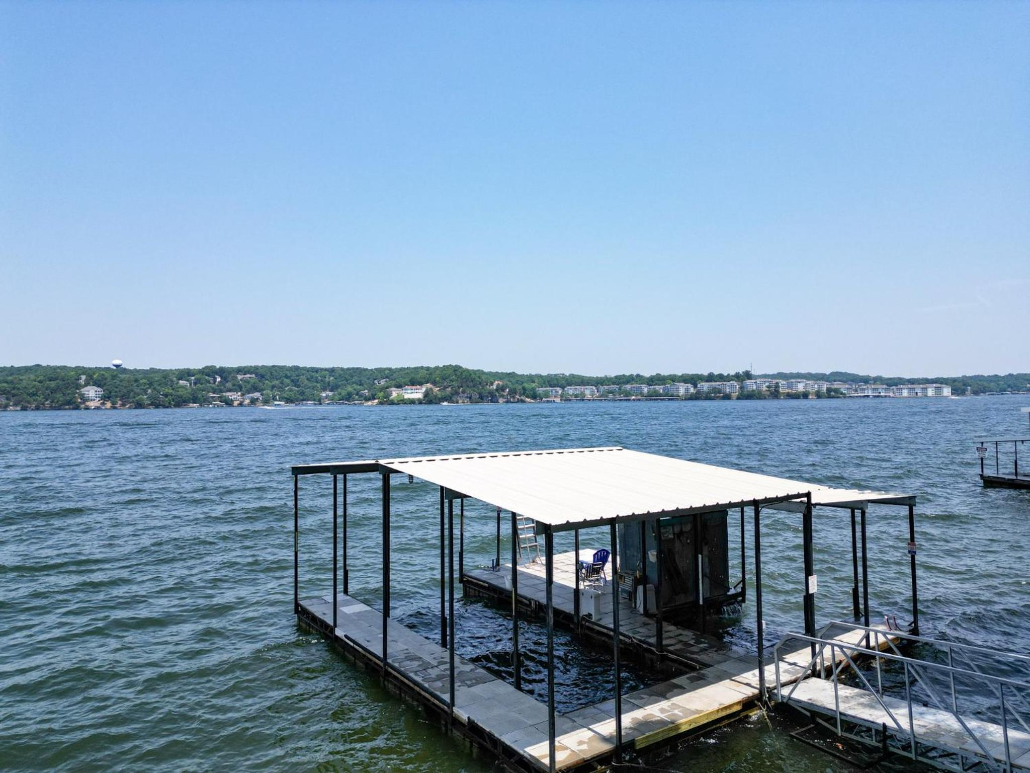 Unforgettable Views & Lakefront Firepit Nights
