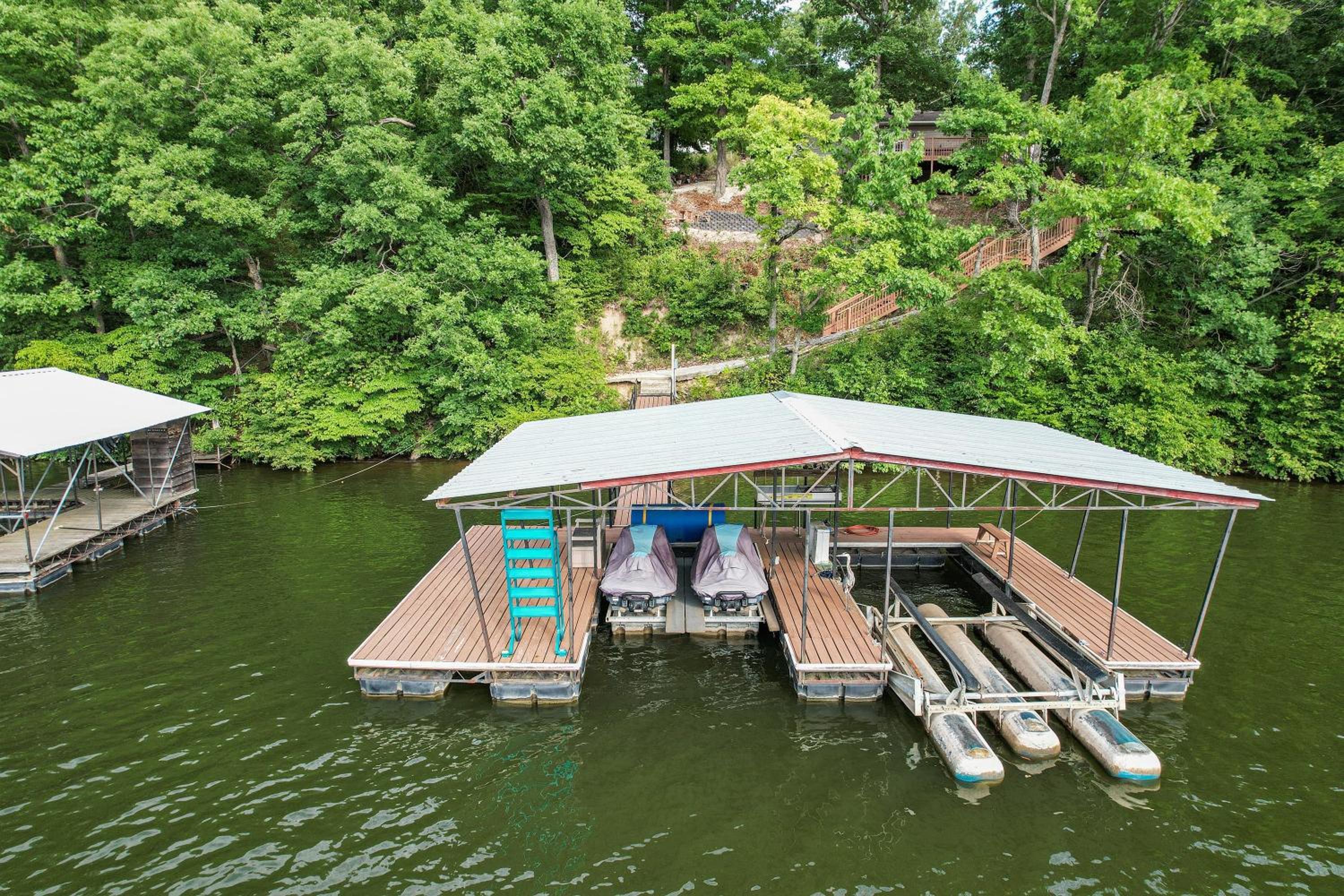 Lake Cabin & Dock - A True Ozarks Experience!