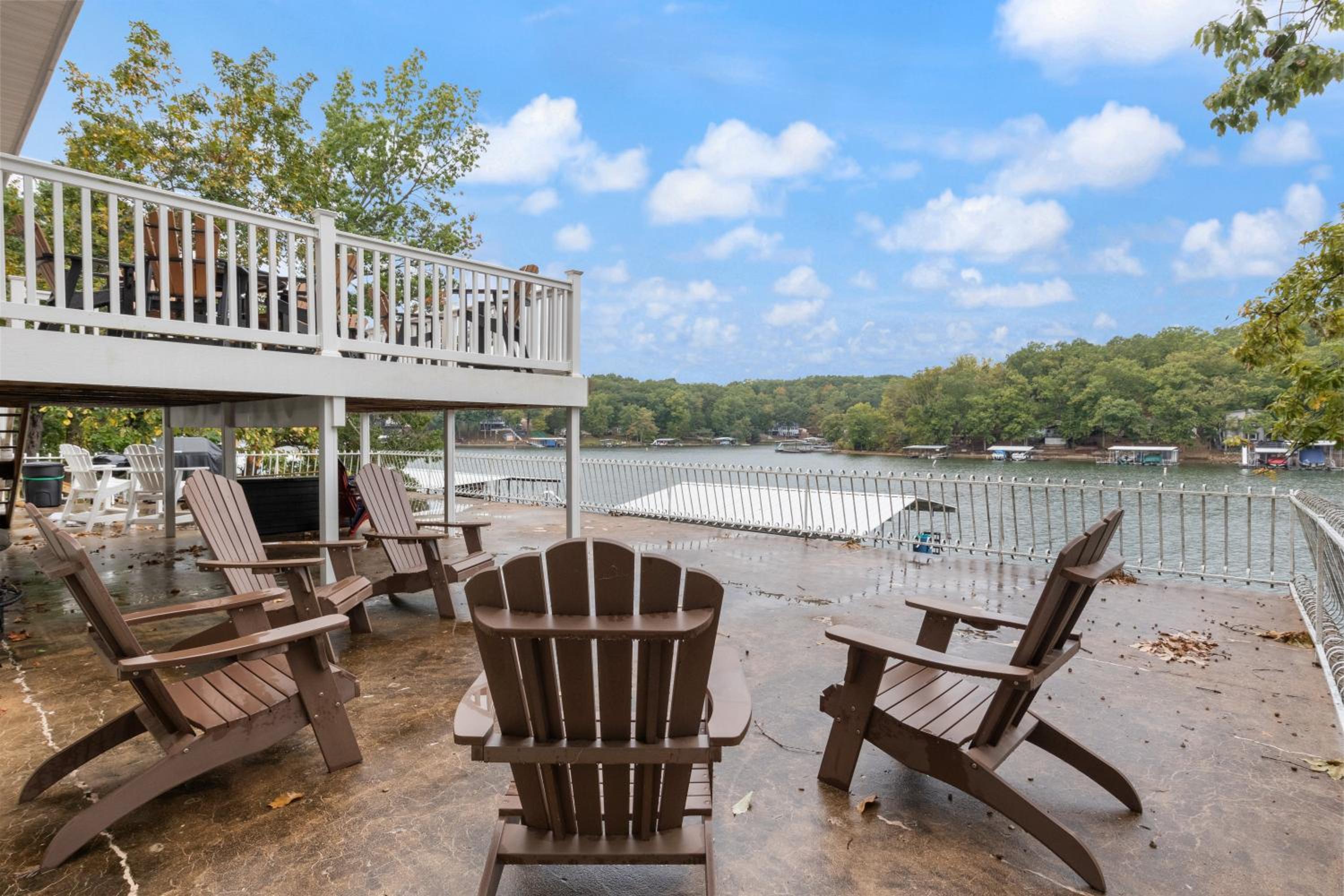 Lake Life: Amazing Weekday Specials! Dock, Swim Mat, Cove Water
