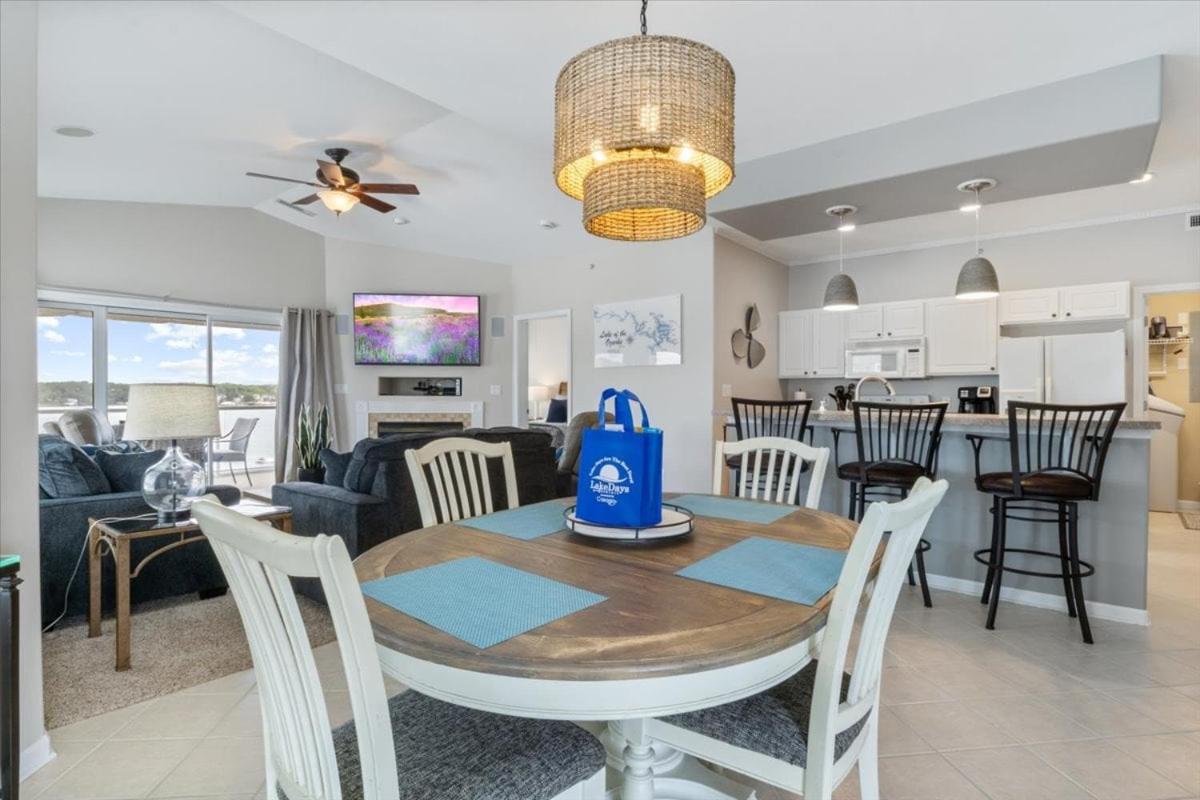 Main Channel Views, Screened Porch, Pool & Boat Slip